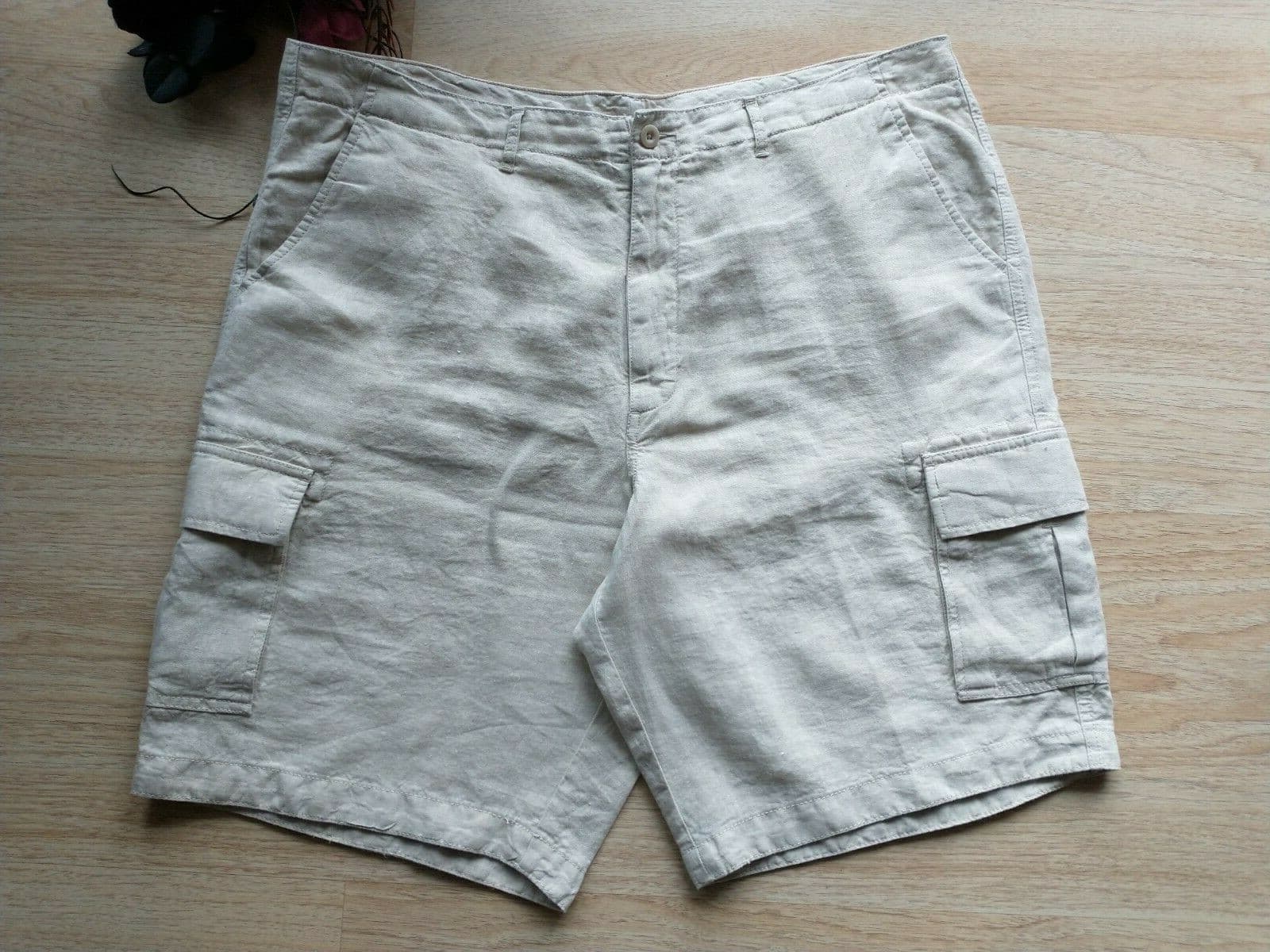 Caribbean 100%Linen Men Cargo Shorts Zip Pockets Cream Sz.42