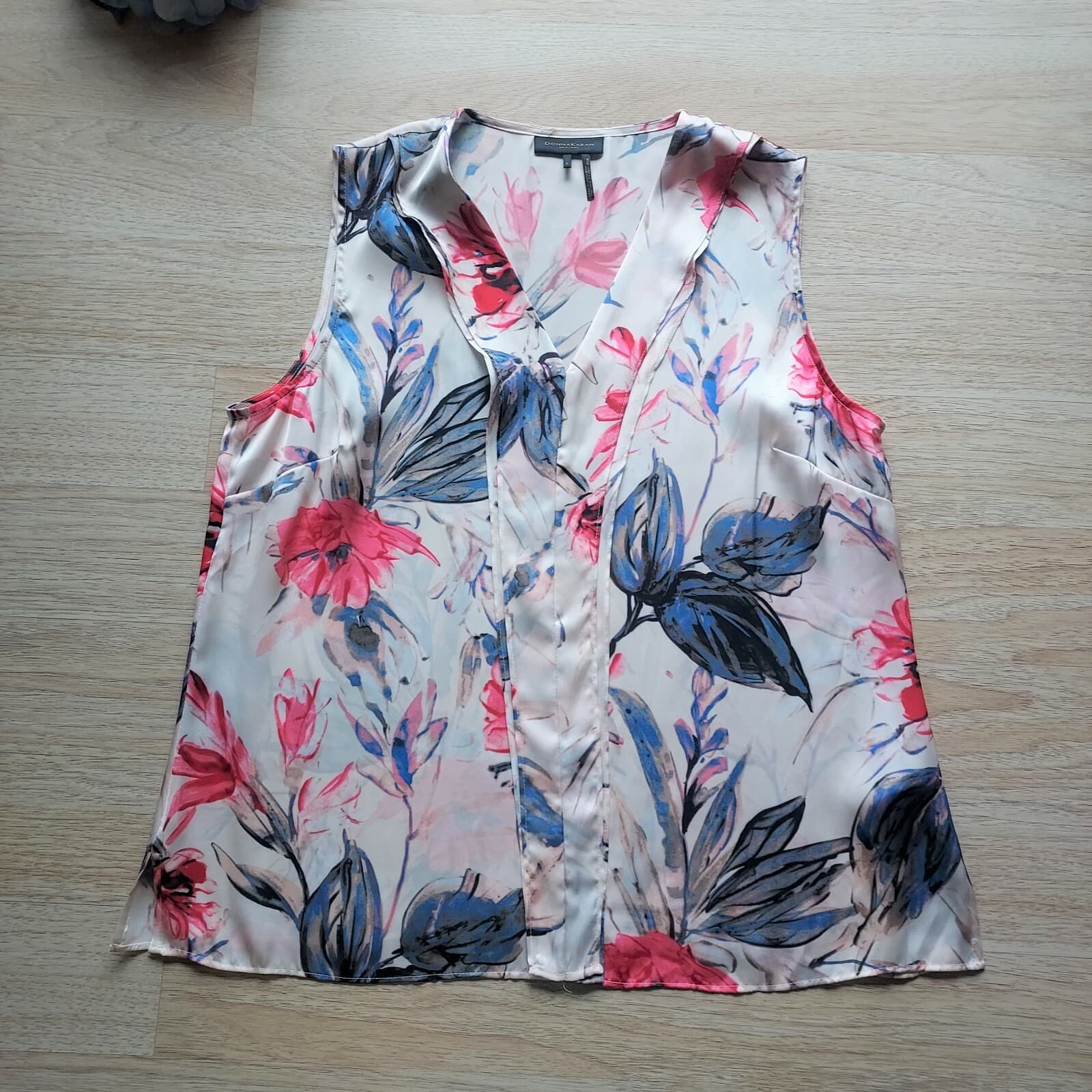 Donna Karen New York Satin Ruffle Floral Top Sleeveless V-Neck Pink Sz.L
