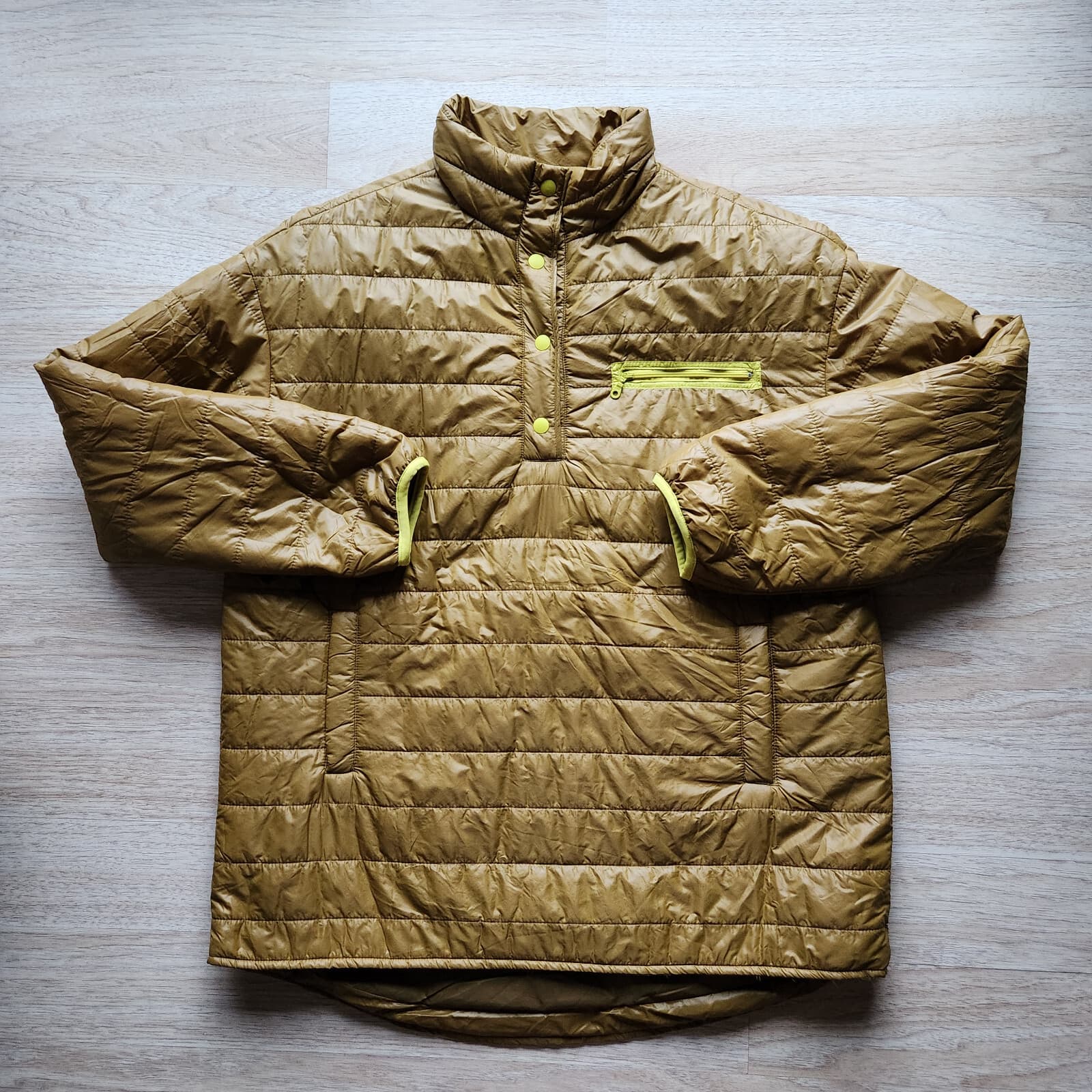 NWoT Offline by Aerie Popover Puffer Quilted Jacket Snap Lightweight Green men L