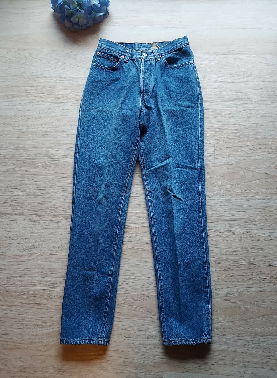 Vintage'60s Levi's 17501 Button-Fly High Rise Jeans Blue Women Sz.7 Made in USA