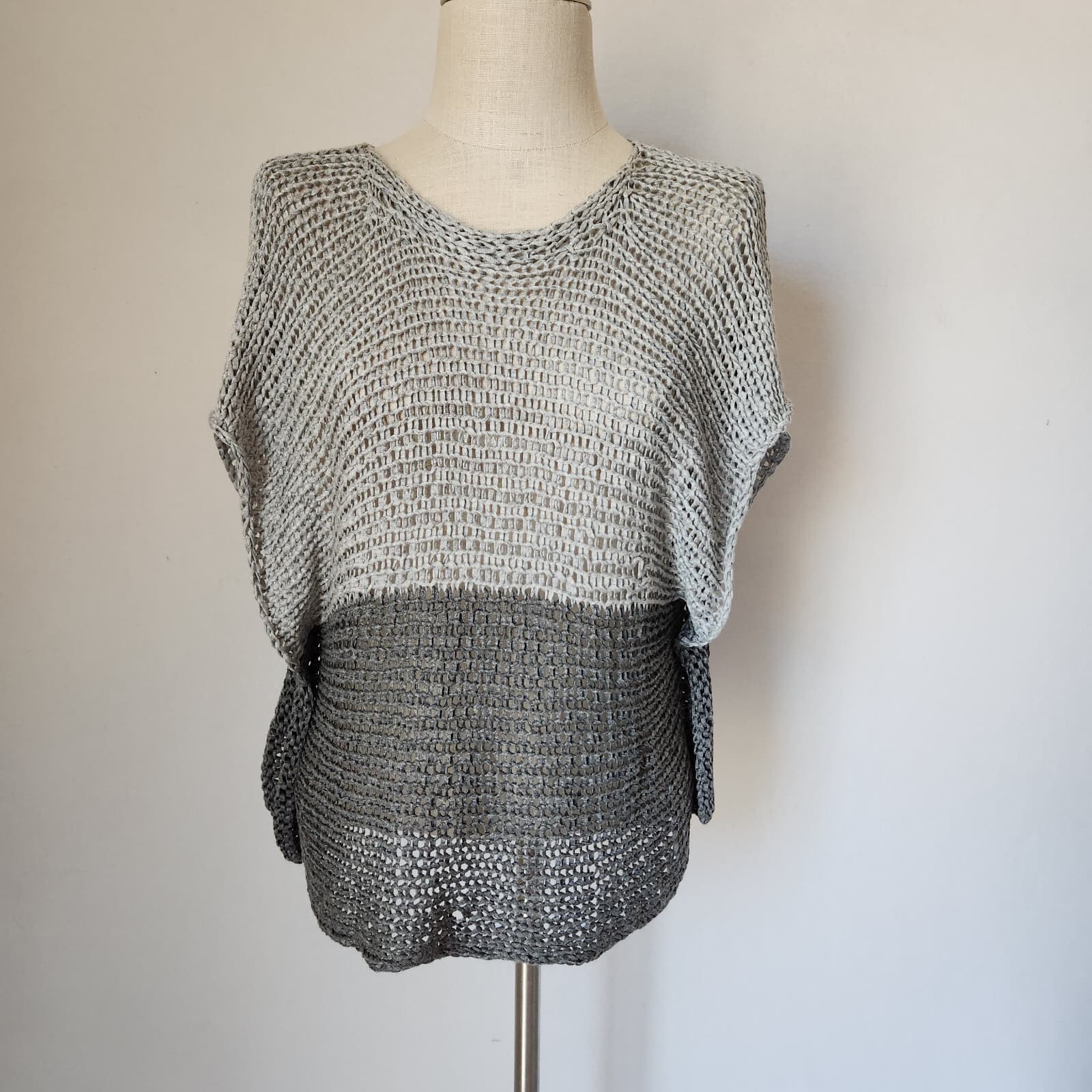 EILEEN FISHER Open Twist Knit Bateau Neck Boxy Crop Top Viscose Moon Gray Sz.PM