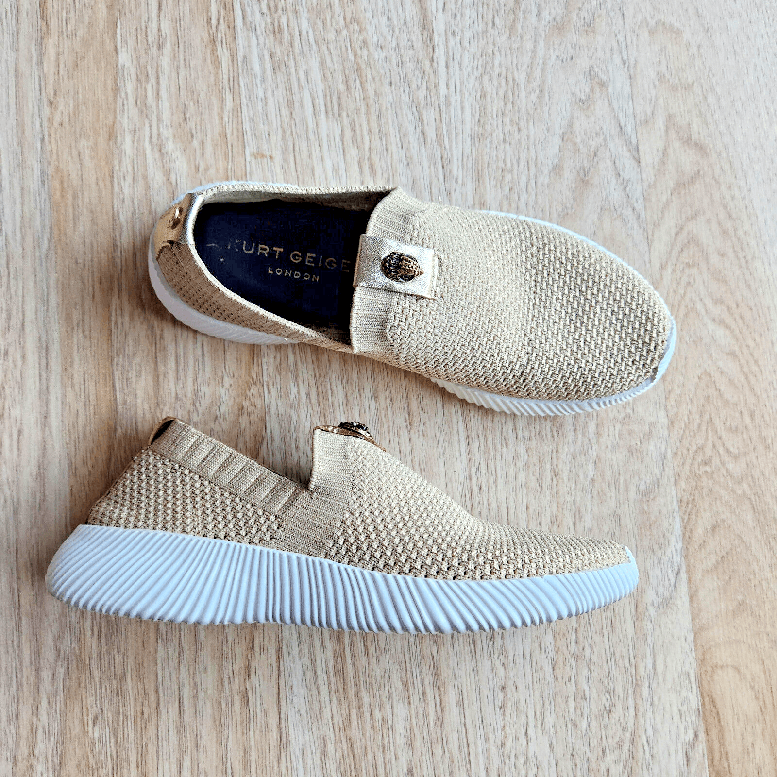 Kurt Geiger London $99 Lorna Knitted Sneaker Antiqued Brass Eagle Head Gold EU37