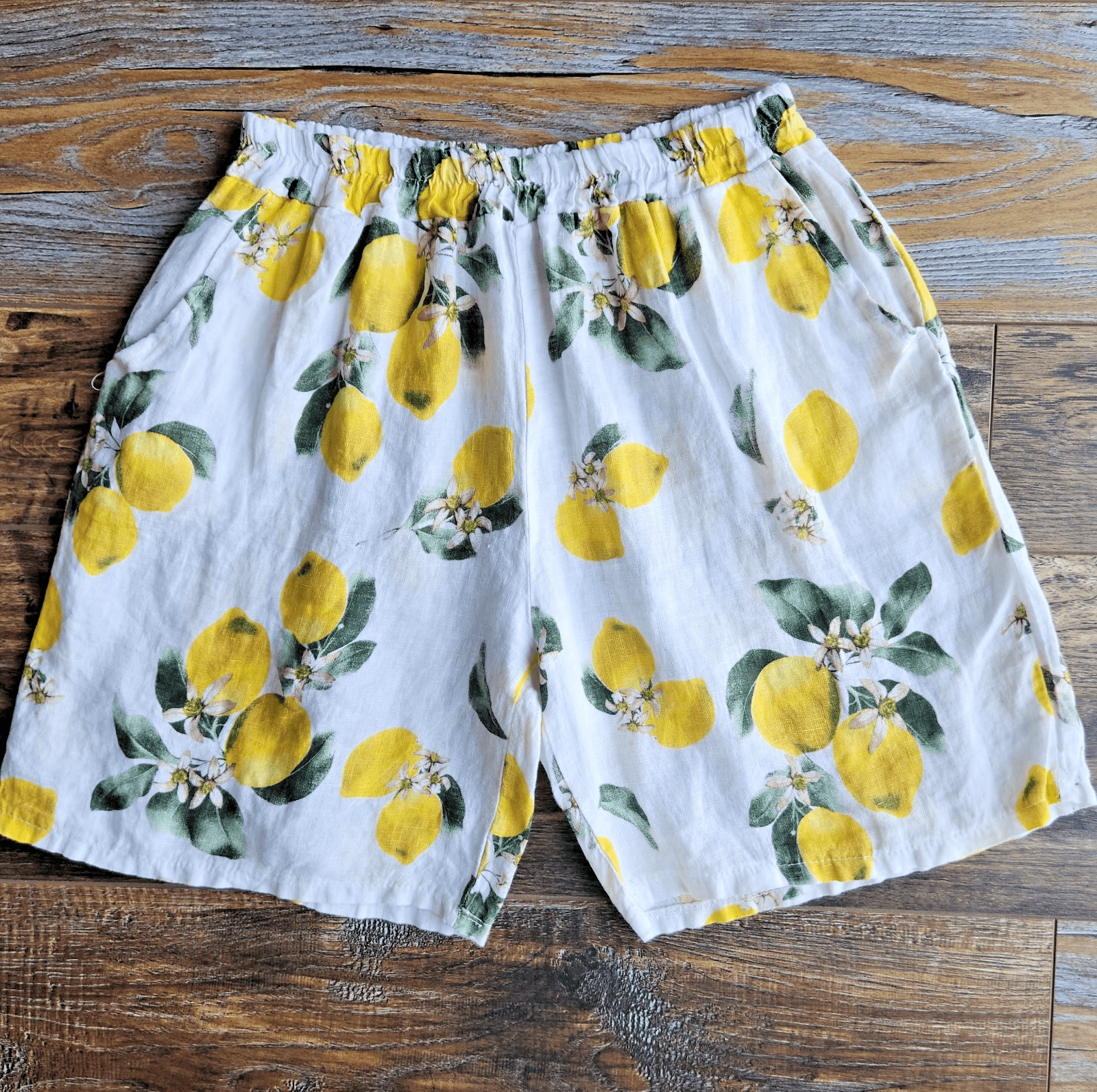 NWoT Made In Italy 100% Linen Lemon Printed 7.5" Shorts Pocket Elastic Waist 27"