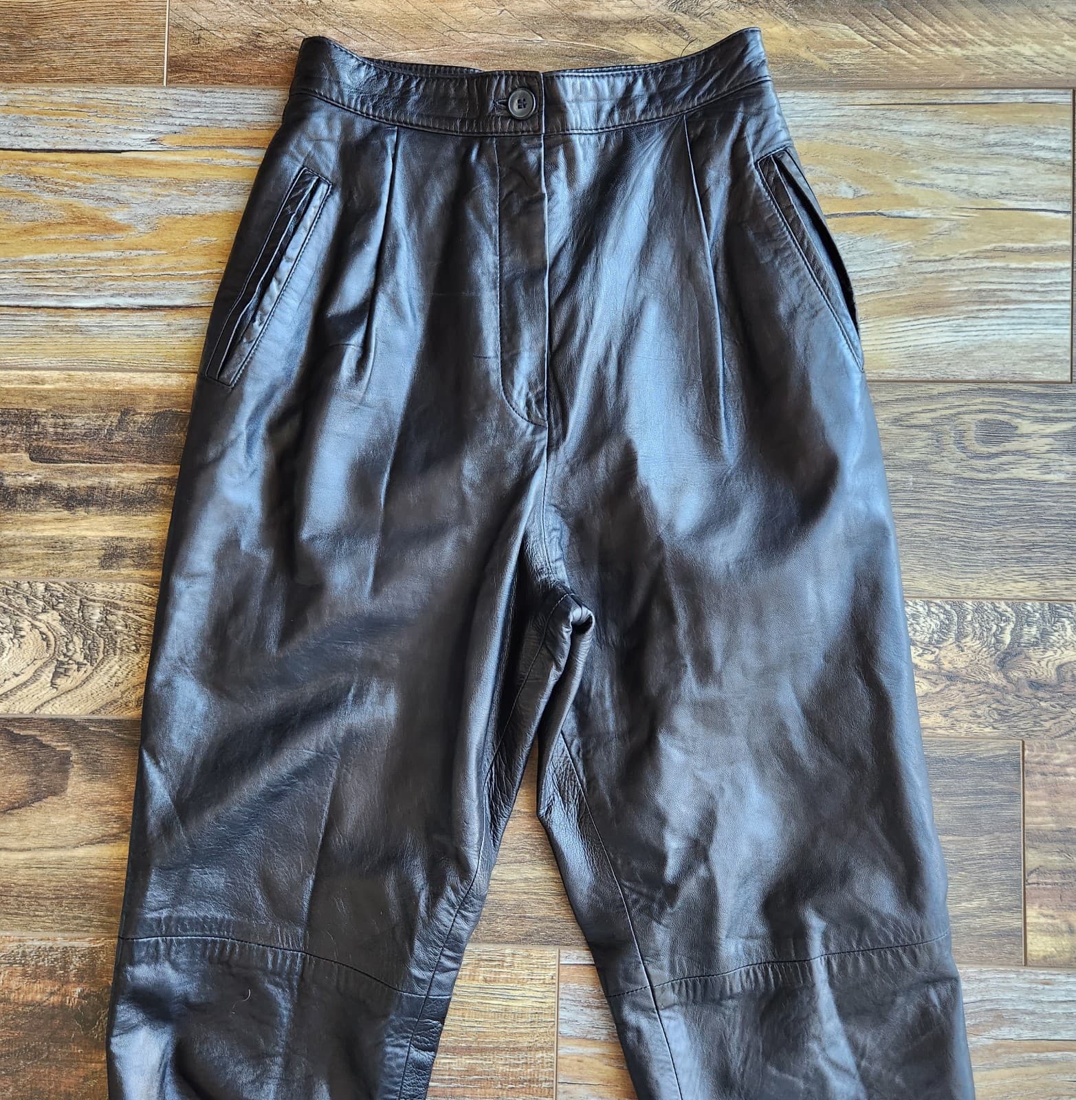 Vintage Ann Taylor Made in USA Leather High Waist Slouchy Pleat Pants Black Sz.6