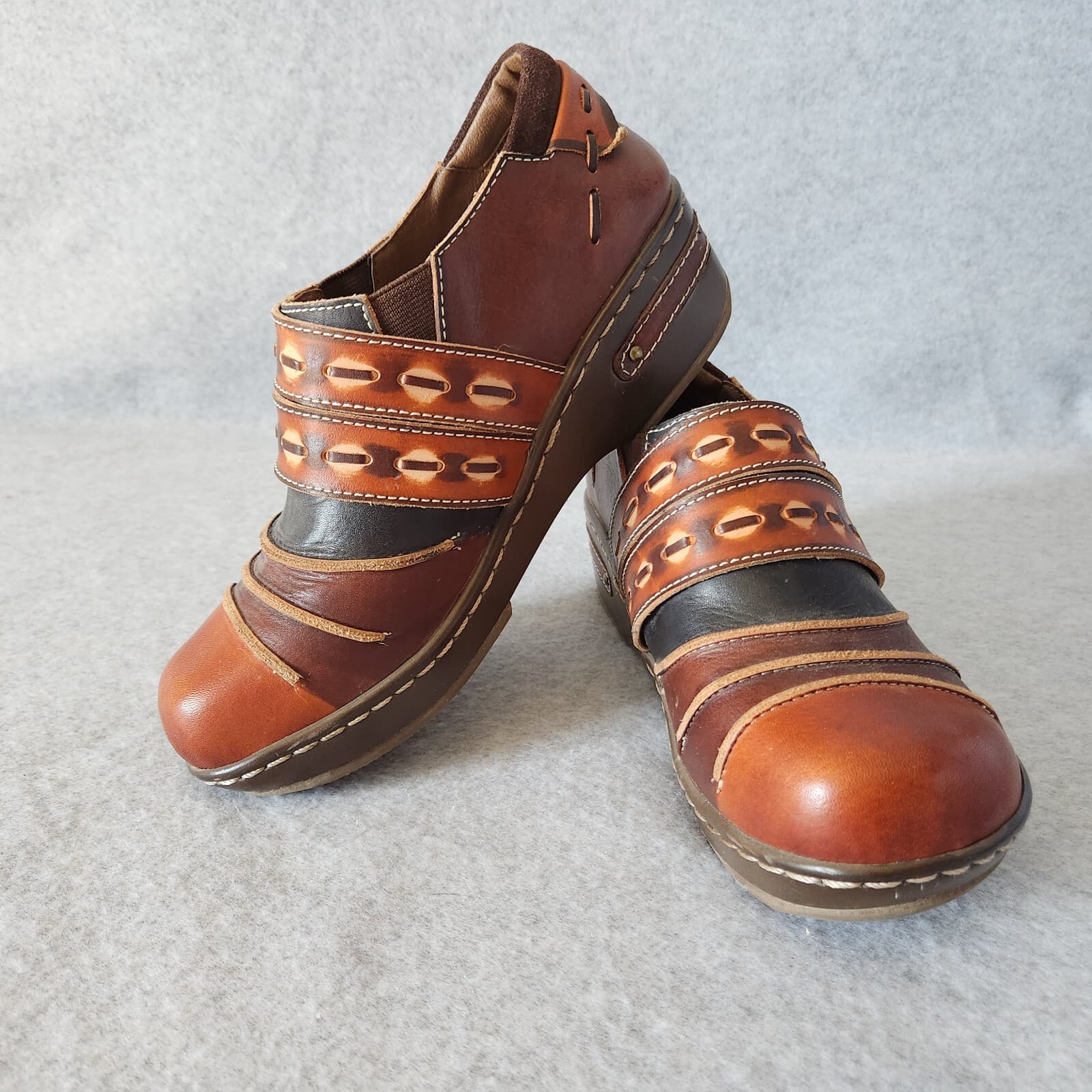 EUC L' Artiste Spring Step Sherpet Leather Clog Slip-On Hand-Painted Brown EU37