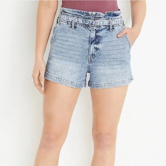 KanCan 90s High Rise Belted Paper-Bag Jean Shorts Zip Light-Washed Blue Women 30