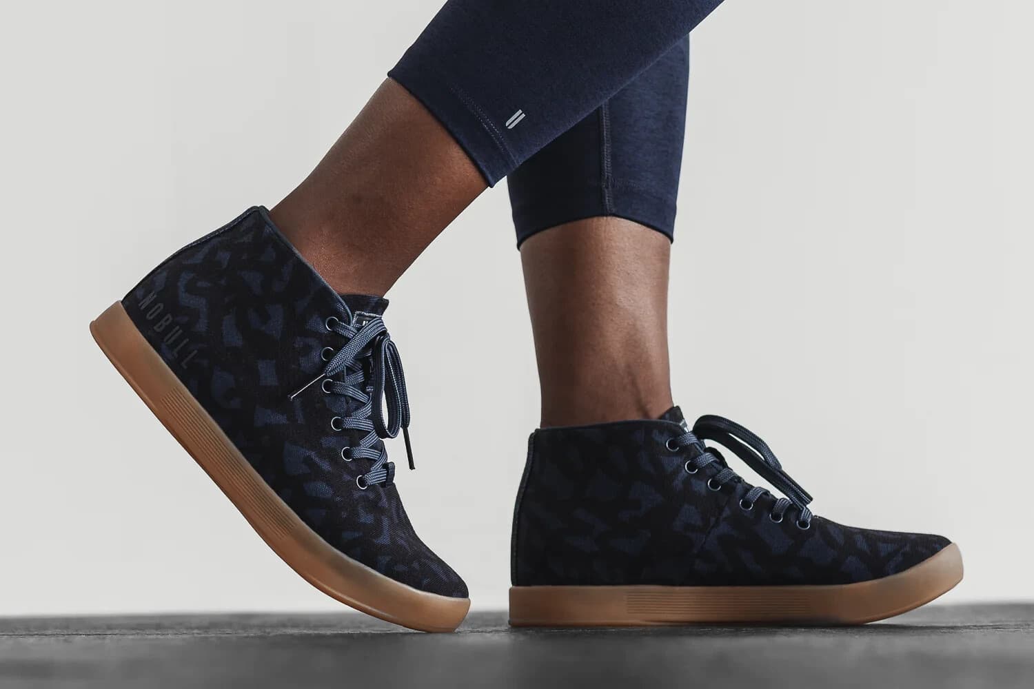 Nobull Toomey Canvas Mid Training Weightlifting Sneakers Blue Unisex USM13 W14.5