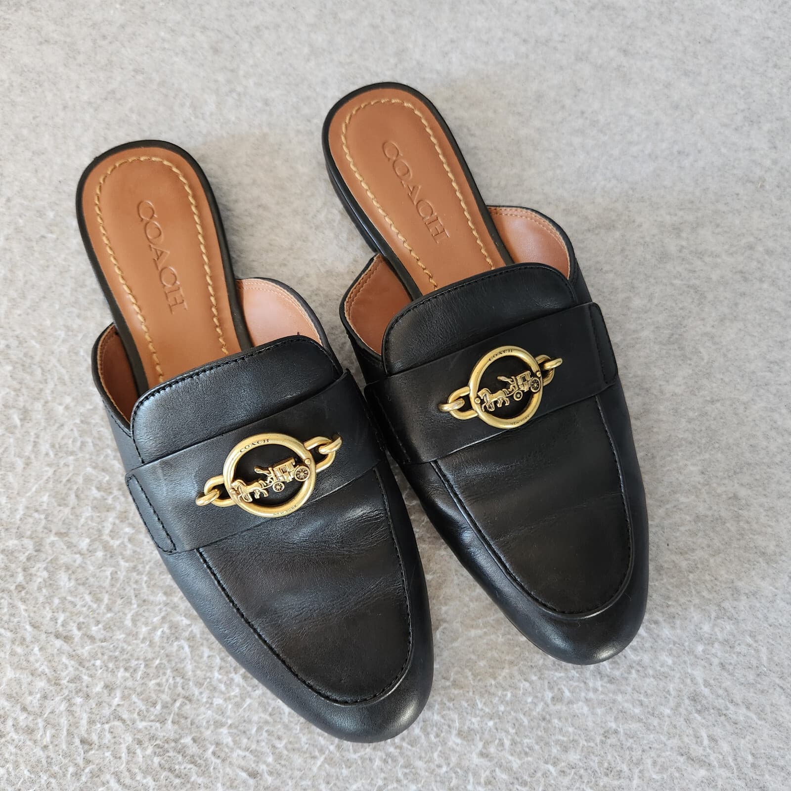 Coach Scotty Black Leather Slide-On Mule Flat Gold Carriage Chainlink Women US7B