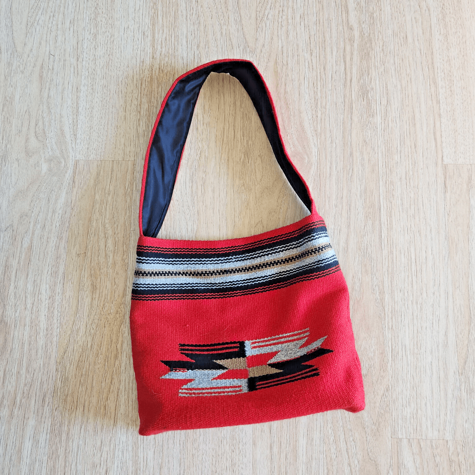 Orteca's Chimayo 100% Wool Hand Woven Navajo Native Southwest Shoulder Bag Red
