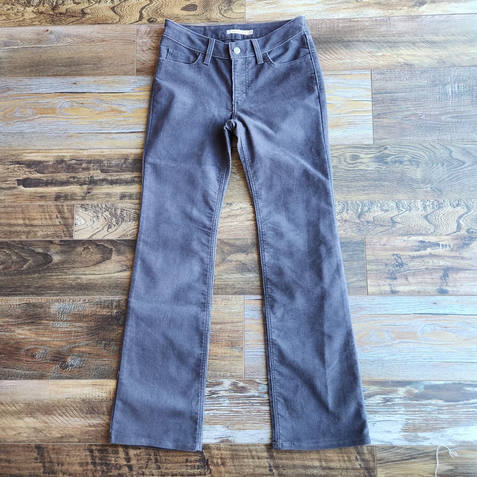 NEW Levi's Sample Not For Resale Superlow Bootcut Corduroy Jeans Charcoal Sz.27