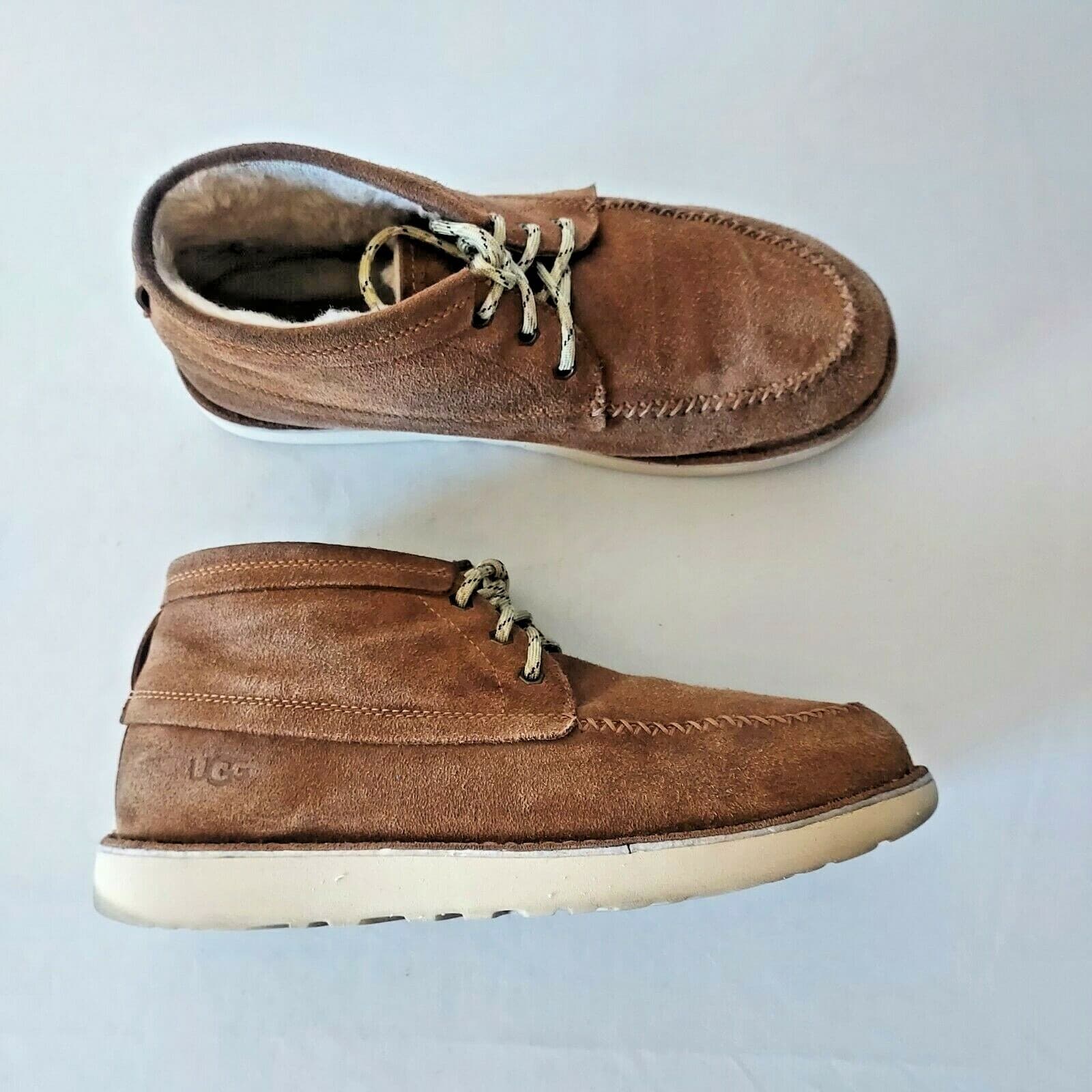 UGG Campout Suede Chukka Ankle Boots Sheepskin Lining Lace-Up Tan Men US10