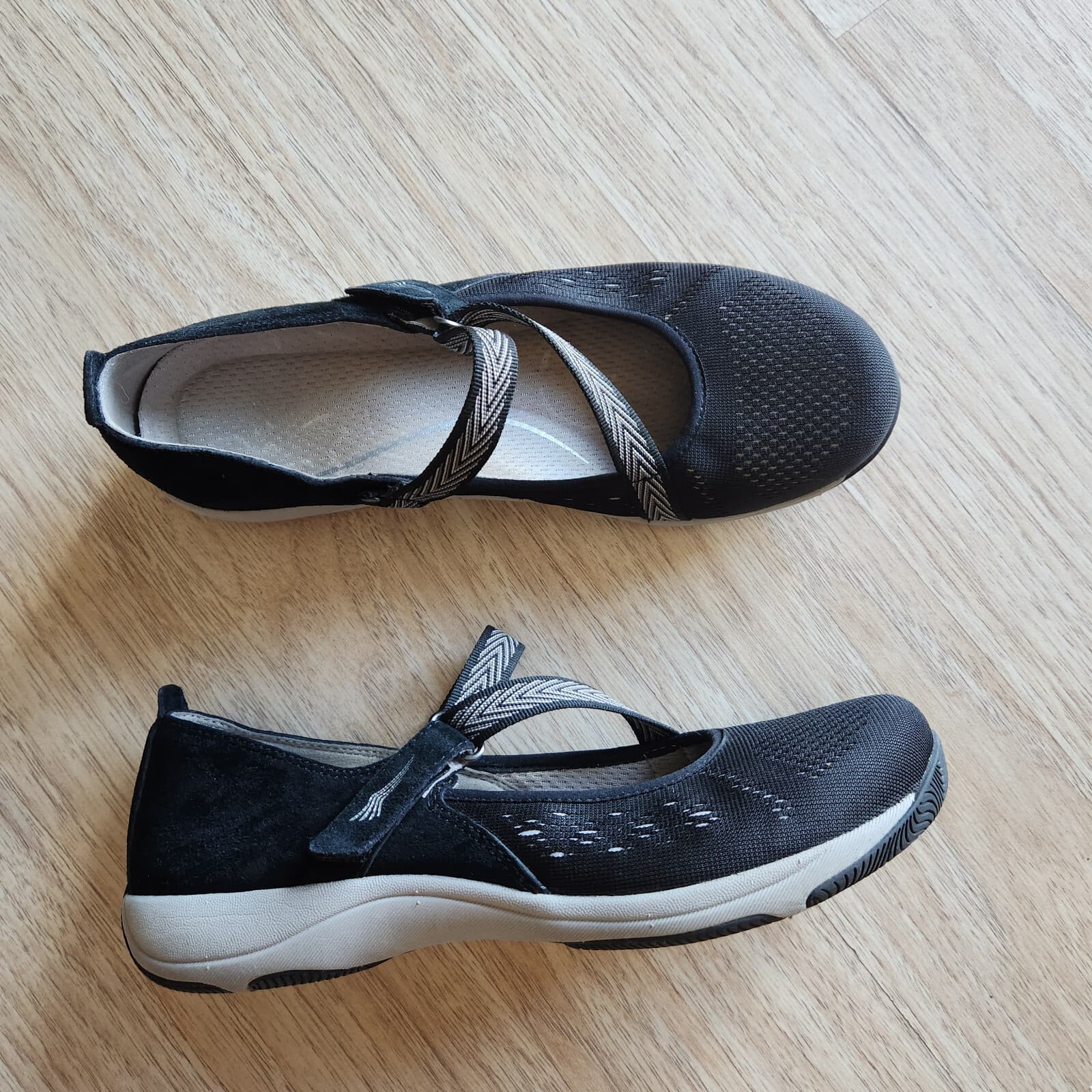 Dansko Haven Marry Jane Suede Mesh Comfort Shoe Flat Hook Loop Black EU37