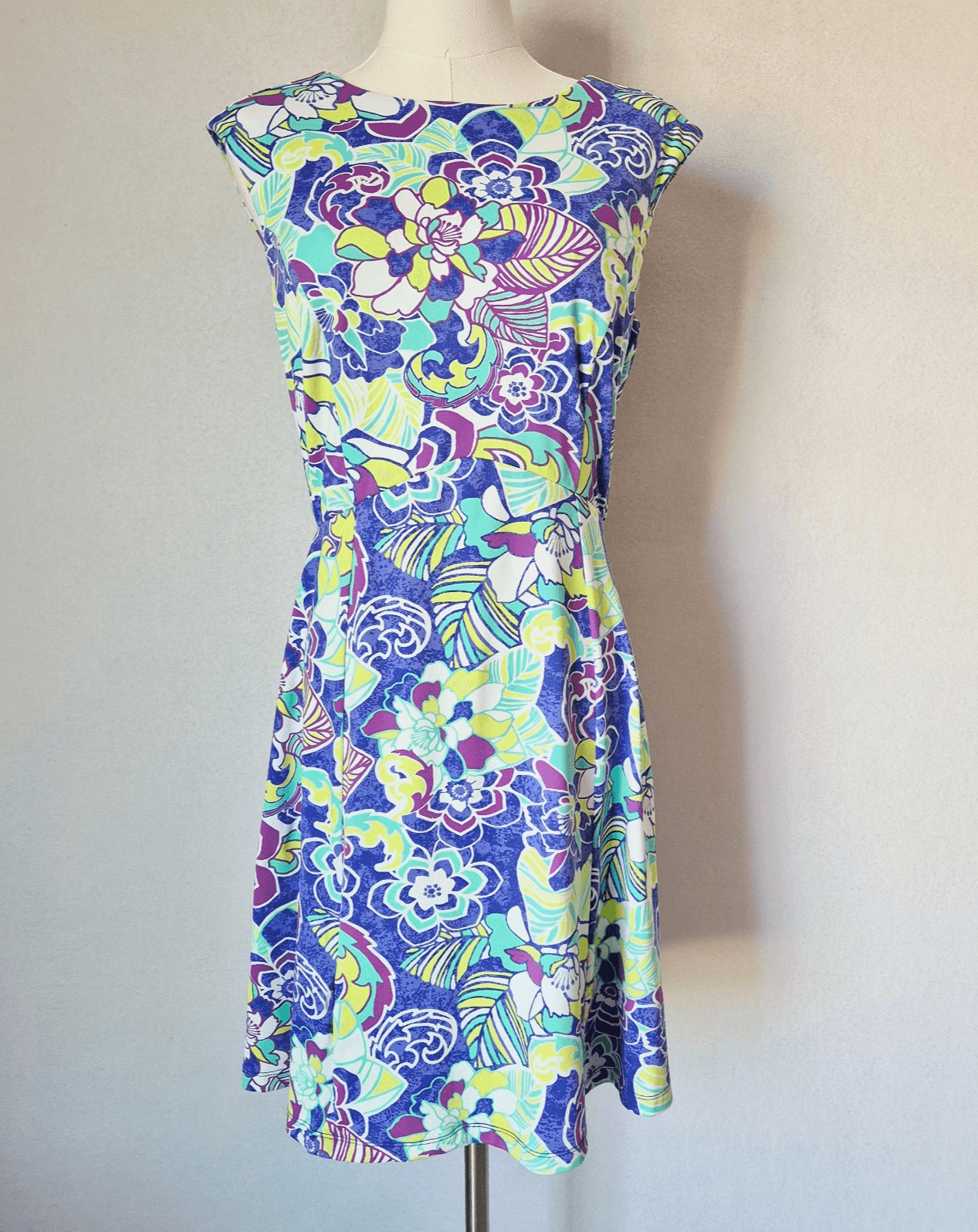 Title Nine Steadfast Floral Mini Dress Sleeveless Cross Back Zip Pocket Womens S