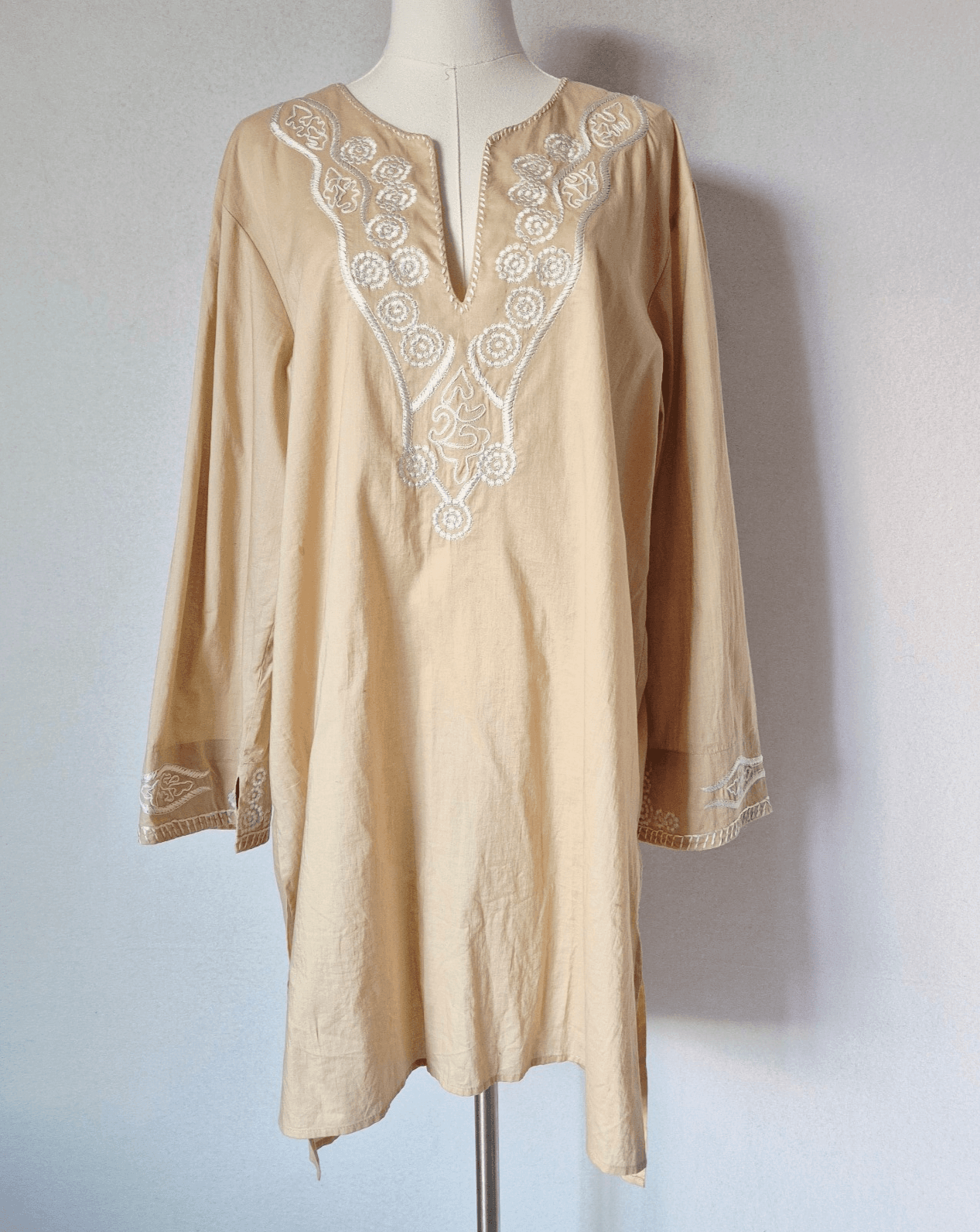 NATORI Cotton Embroidered Poplin Long Tunic Top Long Sleeve Beige Women's L