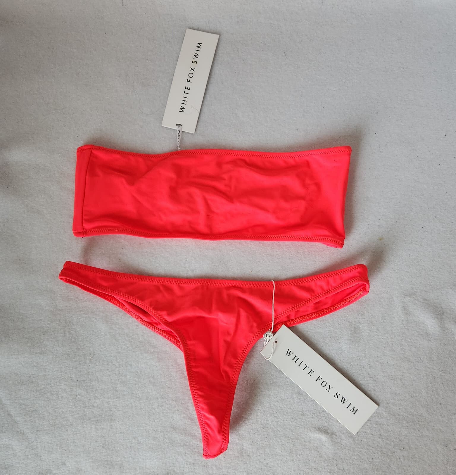 NWT White Fox Swim 2 Piece Kiki Bikini Top Kali Bottom Bandeau Thong Coral M/L