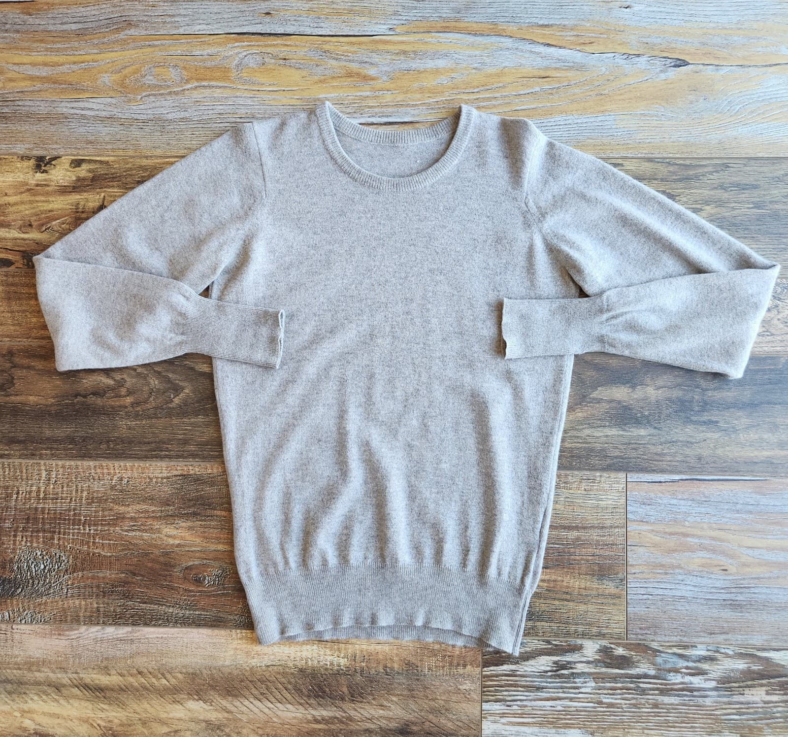 Vintage Best of Scotland 100% Pure Cashmere 1-Ply Crewneck Sweater Gray Women 38