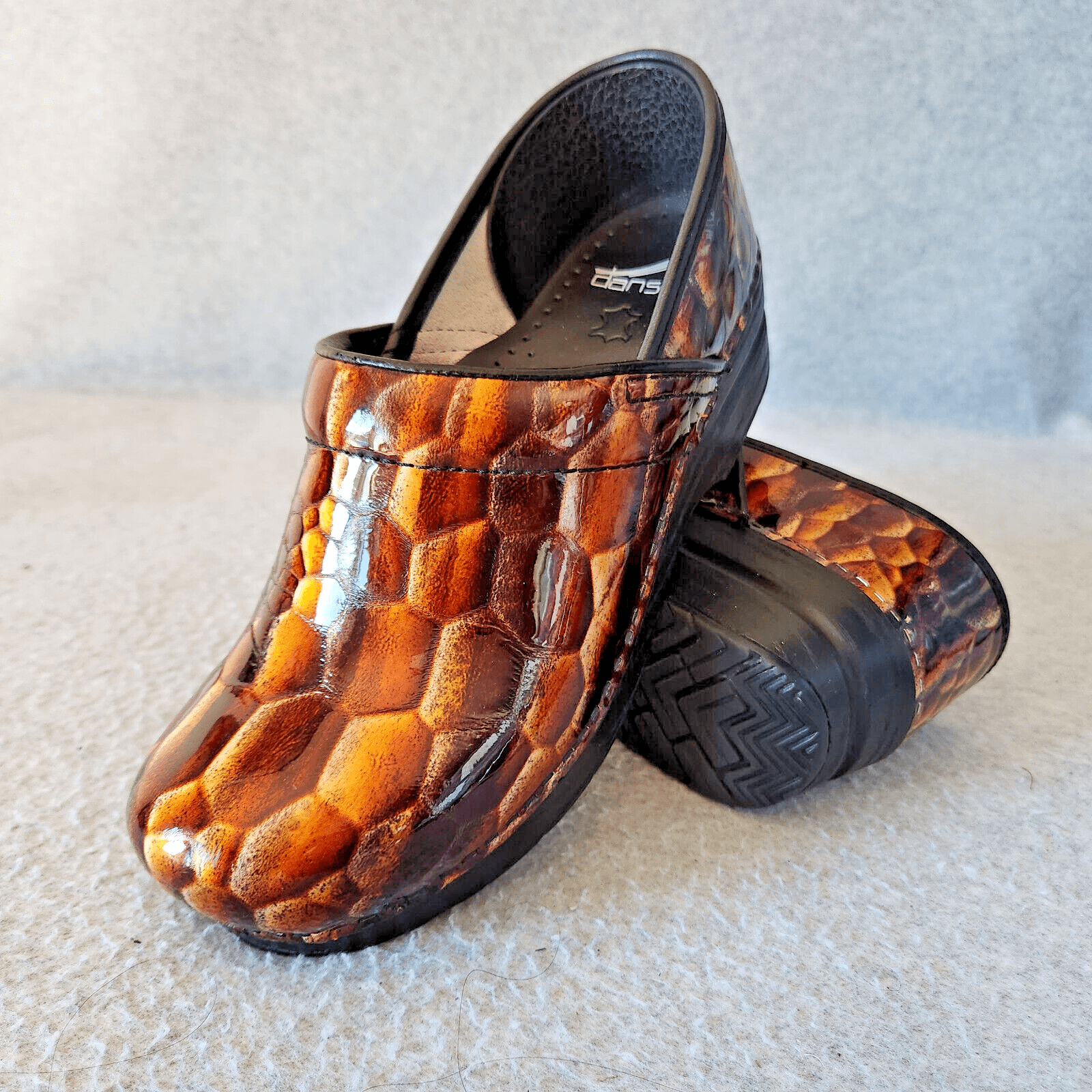 Dansko Patent Leather Professional Clogs Shoes Slip-On Geo-Printed Brown EU39