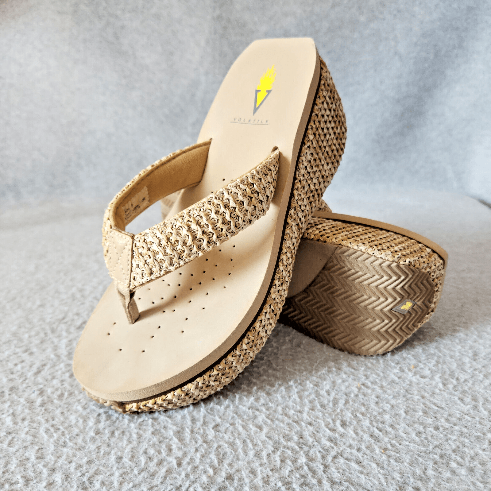 VOLATILE Island Woven Raffia Platform Wedge Sandals Thong Natural Beige US8