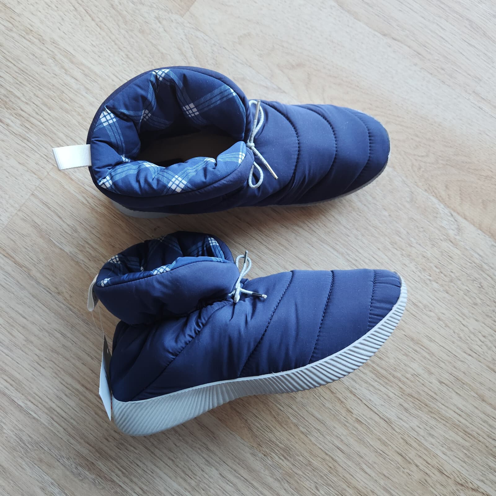 NWT Lands' End Ultralight Puffer Bootie Slipper Faux Fur Lining Blue Womens US9B