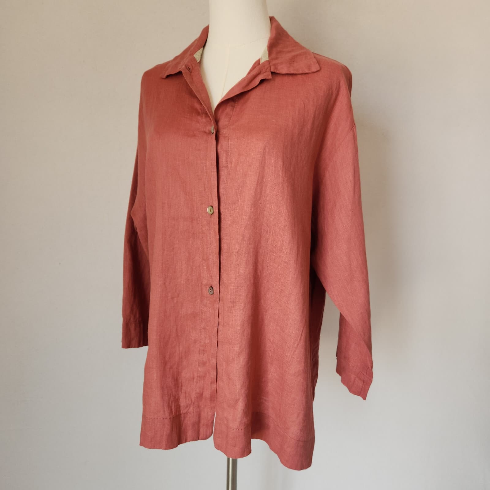 Go Lightly Alexandra Shirt 100% Linen Lagenlook Button 3/4 Sleeve Coral One Size