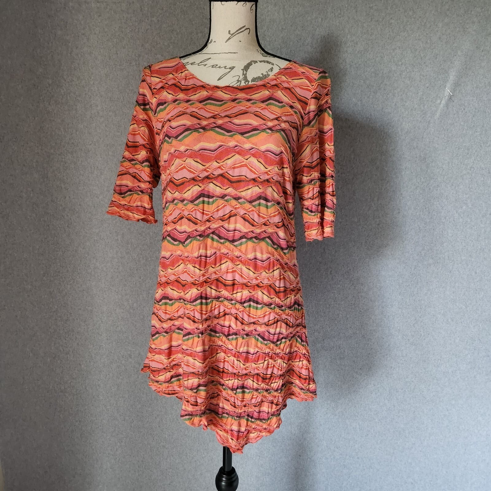 Sno Skins Hi-Low Tunic Knit Top 3/4 Sleeve Zig-Zag Multicolor Sz.M Made in USA