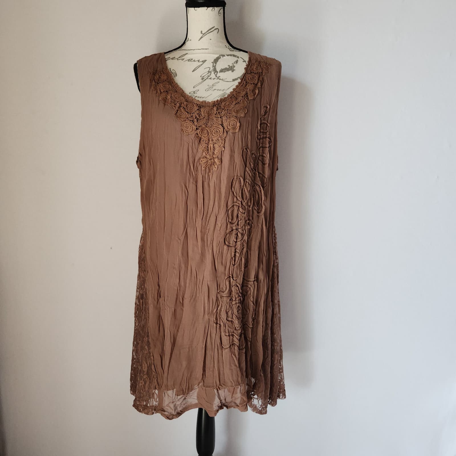 NWT Pretty Angel Silk Blend Embroidered Lace Chiffon Dress Sleeveless Brown Sz.S