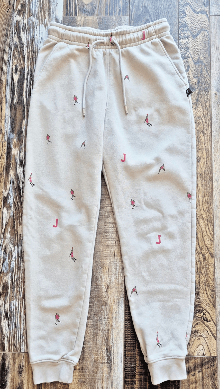 NWoT Nike Air Jordan MJ Essentials Holiday Fleece Pant All Over Print Beige Sz.S