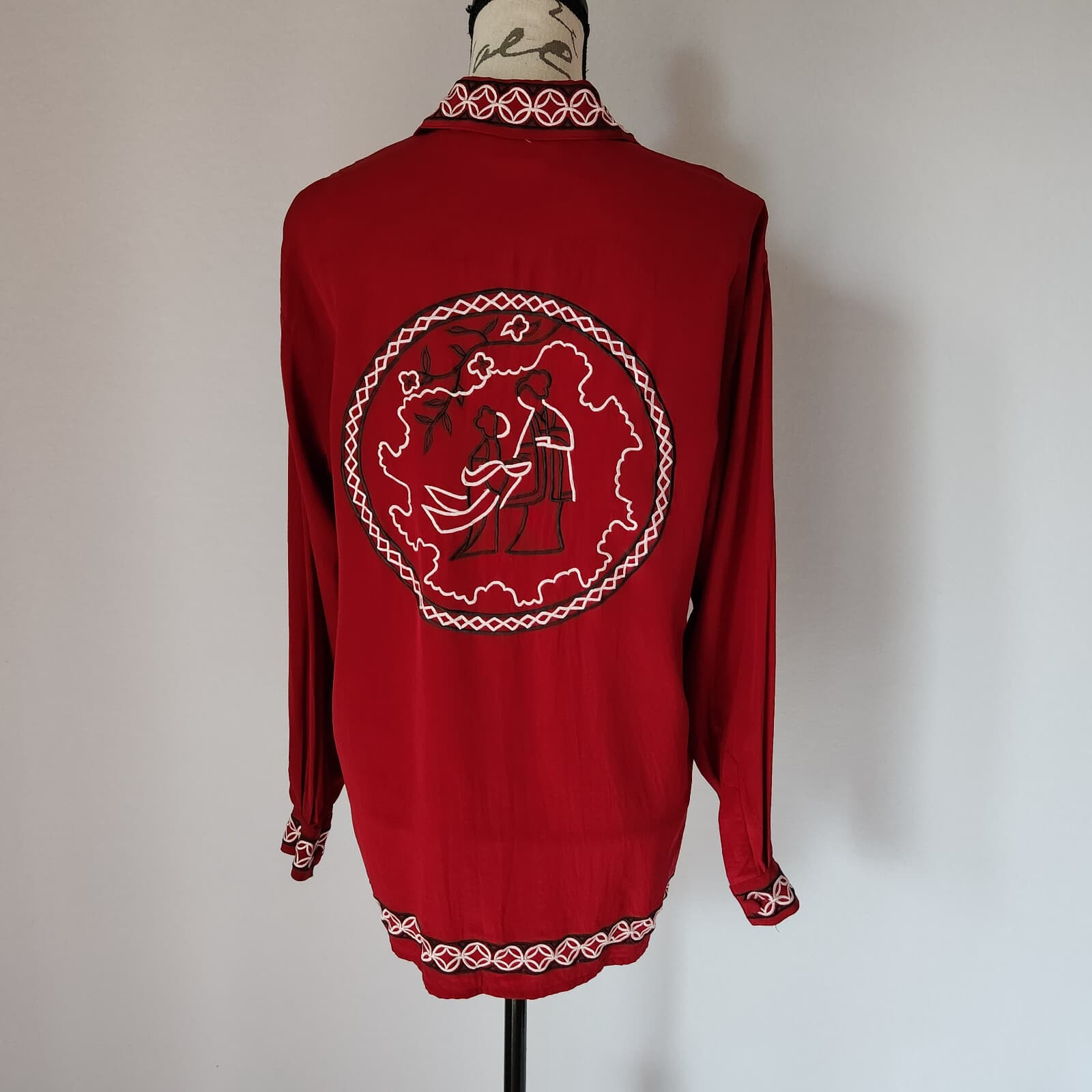 Vintage Diane Von Furstenberg Embroidered Silk Shirt Button Long Sleeve Red Sz.S