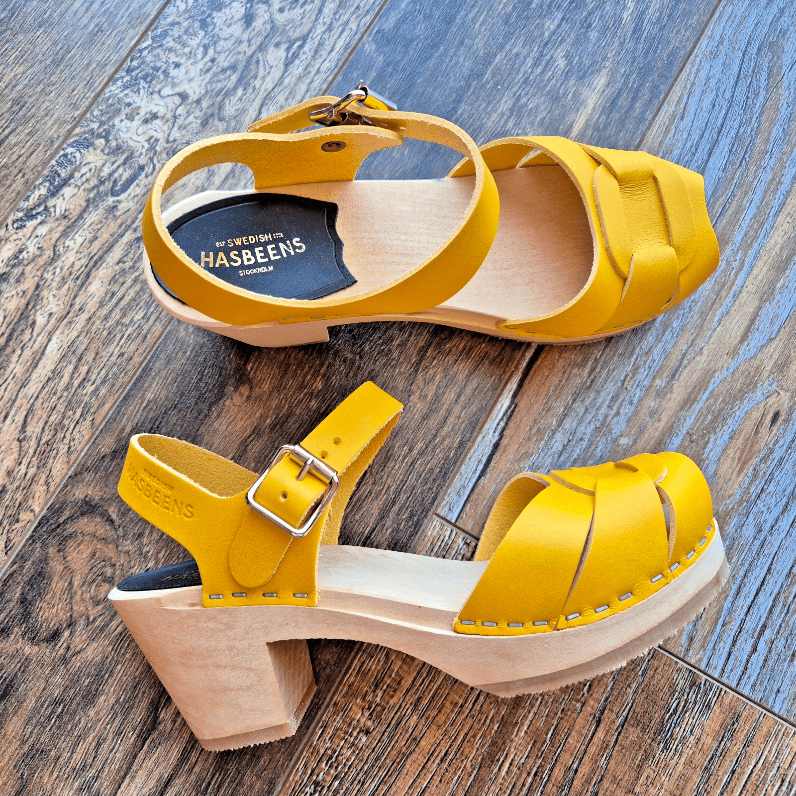 NIB Swedish Hasbeens $370 Peep Toe High Sandals Yellow Leather Wood-Heel Sz.EU35