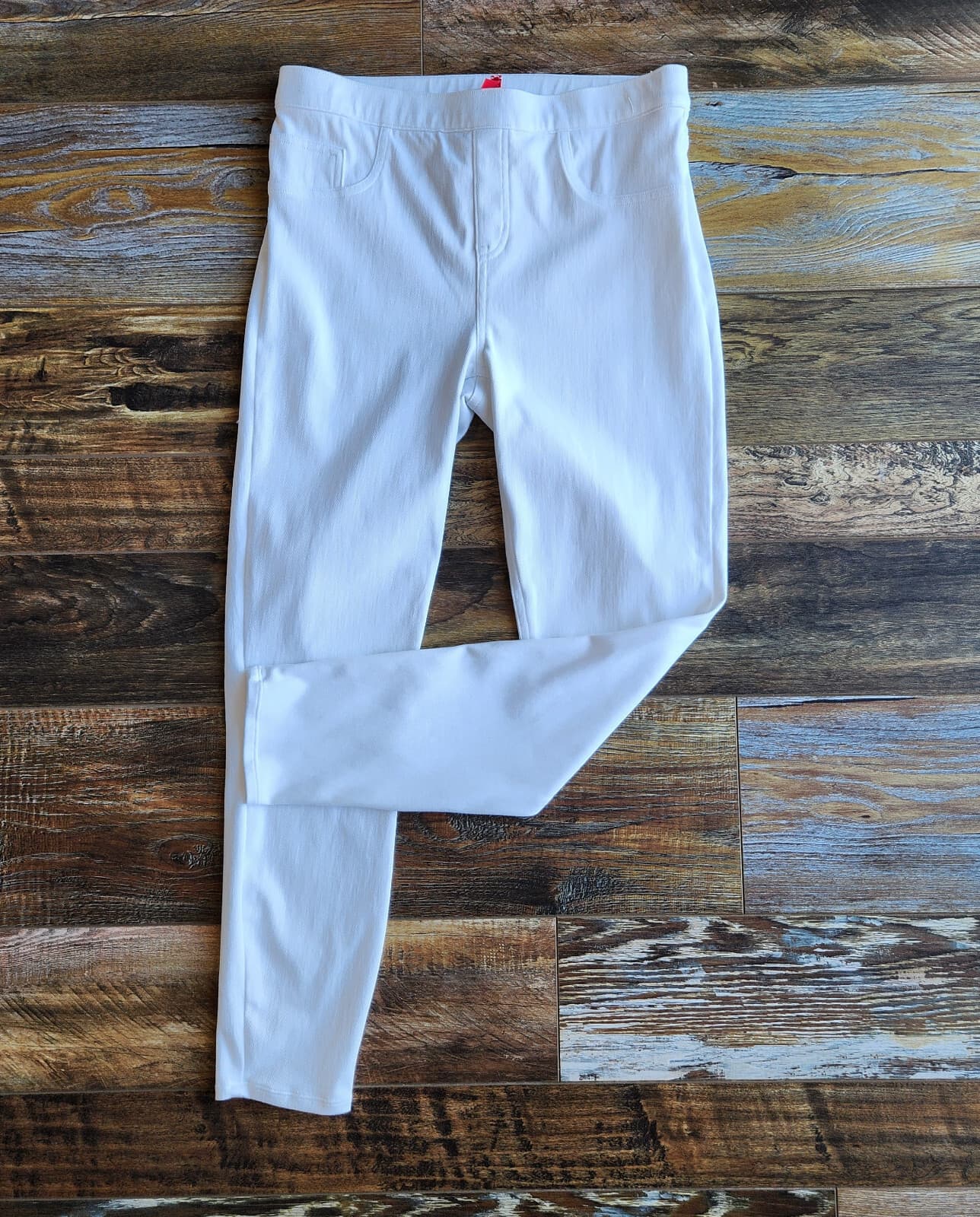 NWoT SPANX $98 Jean-ish Ankle Legging Tummy Control Back Pocket White Twill Sz.L