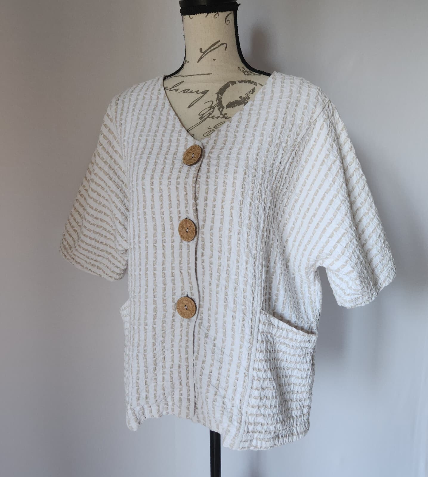 Focus Lagenlook Top Short Sleeve Wooden Button Pocket Cotton White Green Sz.M
