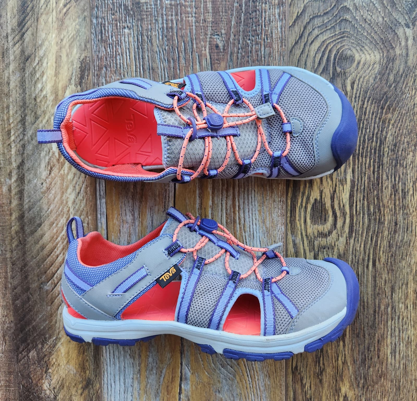 Teva Men's US7 T Manatee Water Sport Sandals Cushion Bungee Cord Purple Grey