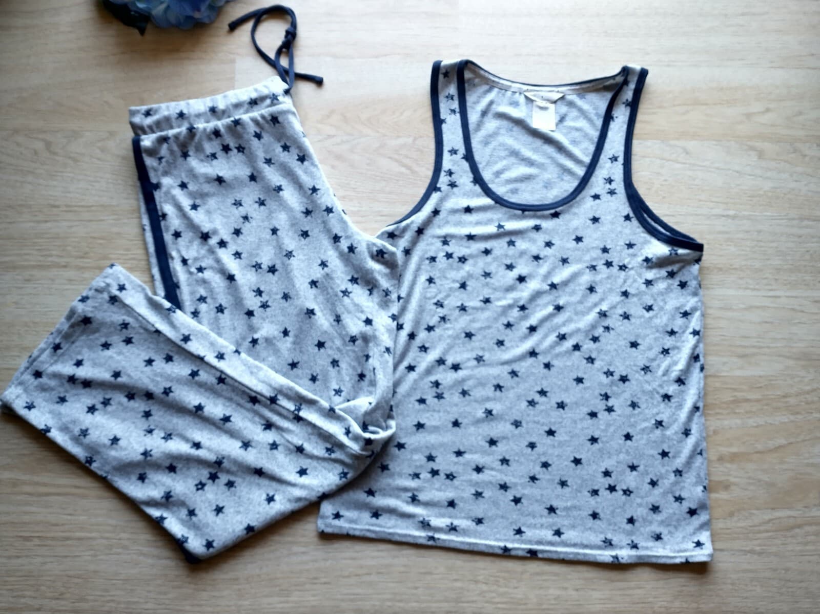 Lucky Brand 2 Piece Pajama Set Tank Top Pants Stars Printed Gray Blue Sz.M