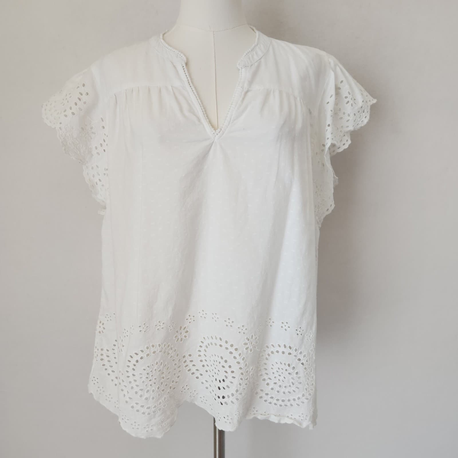 Faherty Aurora Cotton Embroidered Eyelet Blouse Cap Sleeve V-Neck White Sz.XL