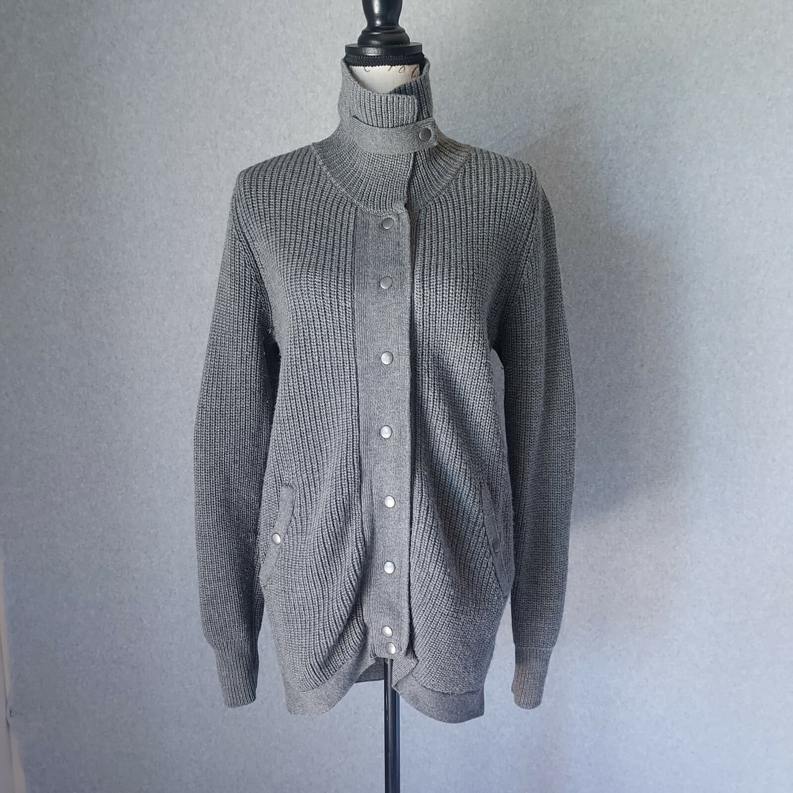 EILEEN FISHER 100% Merino Wool Cable Knit Cardigan Snap Pocket Grey Women Sz.S