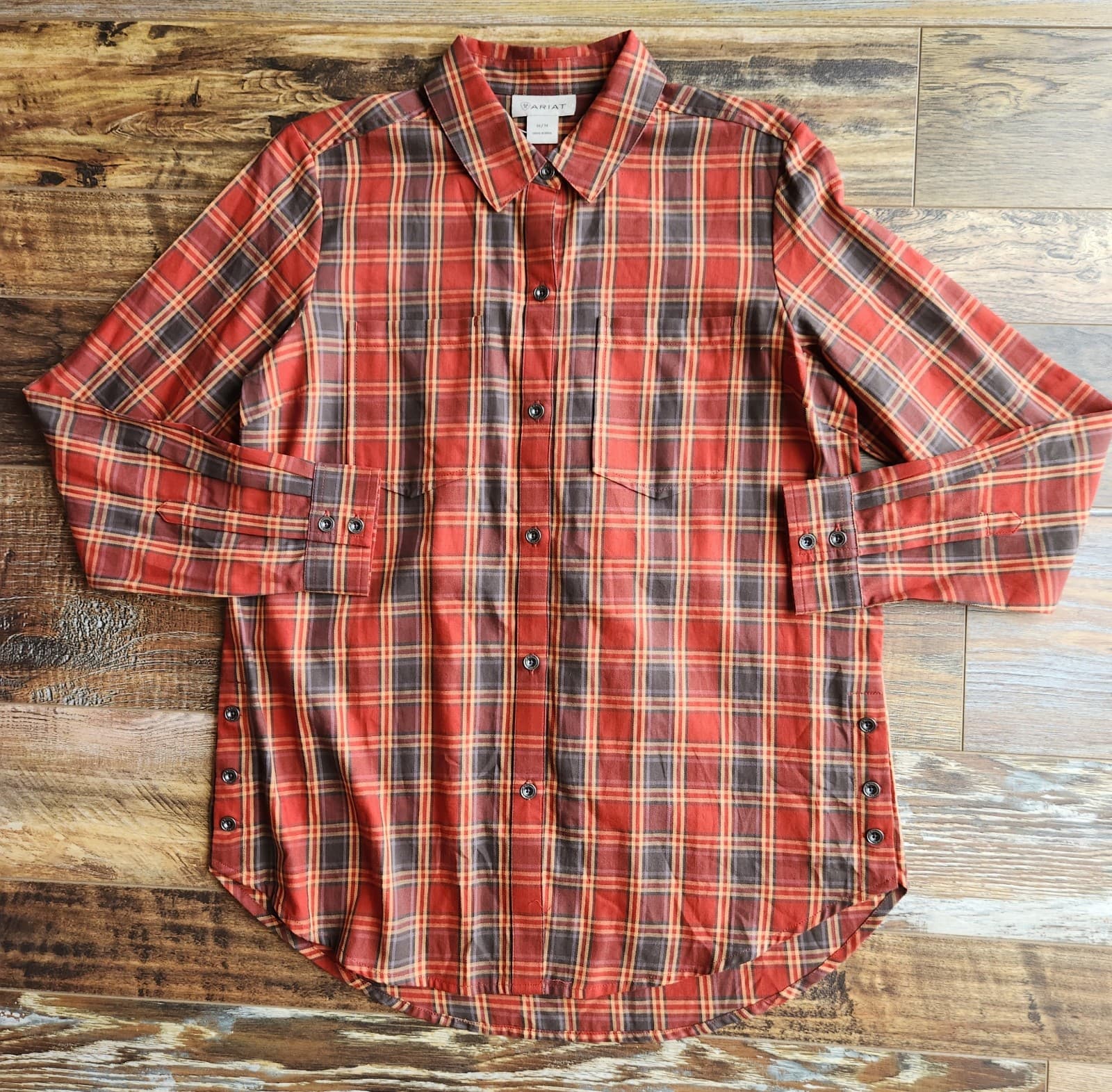 NWoT ARIAT Red Plaid Button-Up Western Shirt Long Sleeve Pocket Cotton Women's M