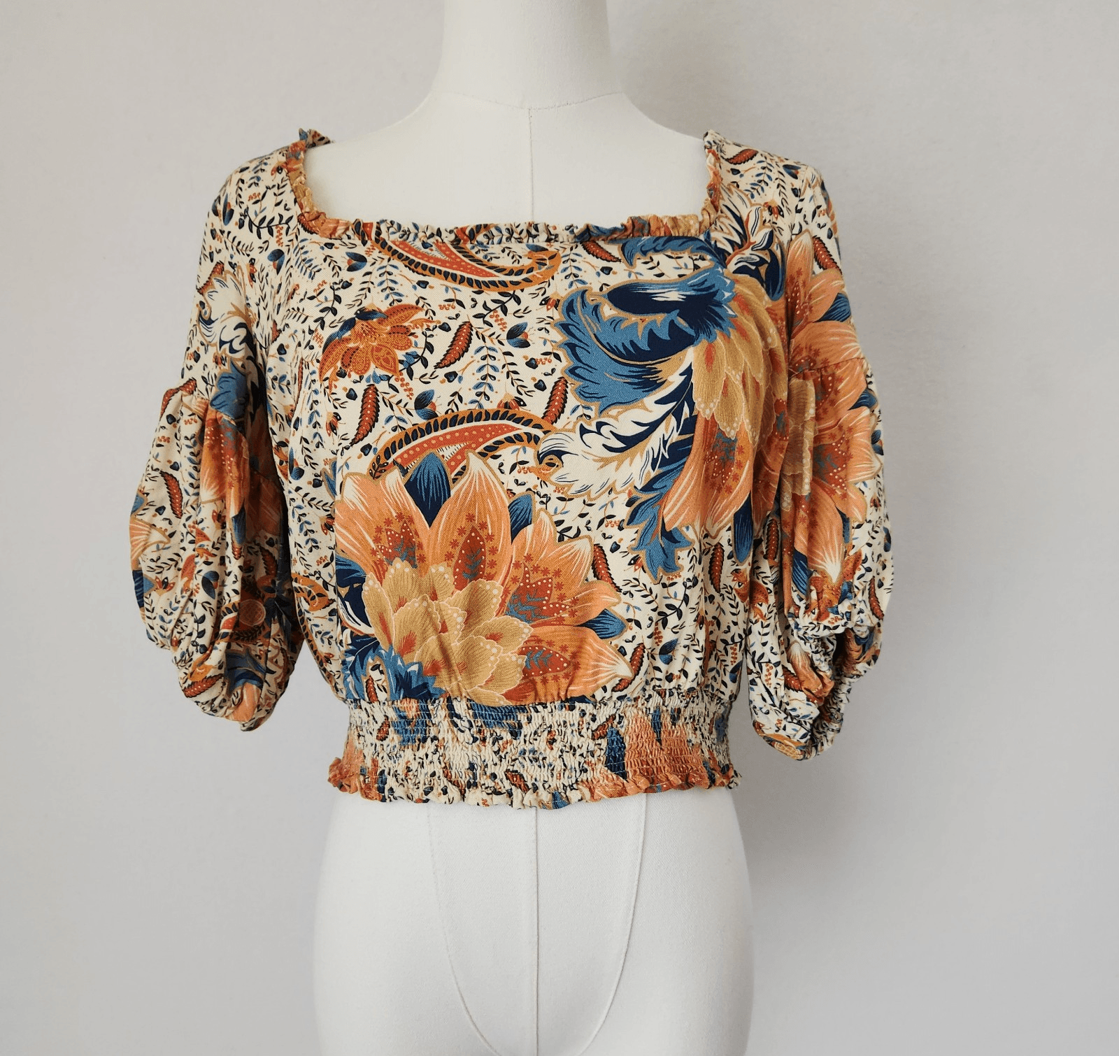 Farm Rio Anthropologie Bambina Floral Smock Waist Cropped Top Square Neck Sz.S