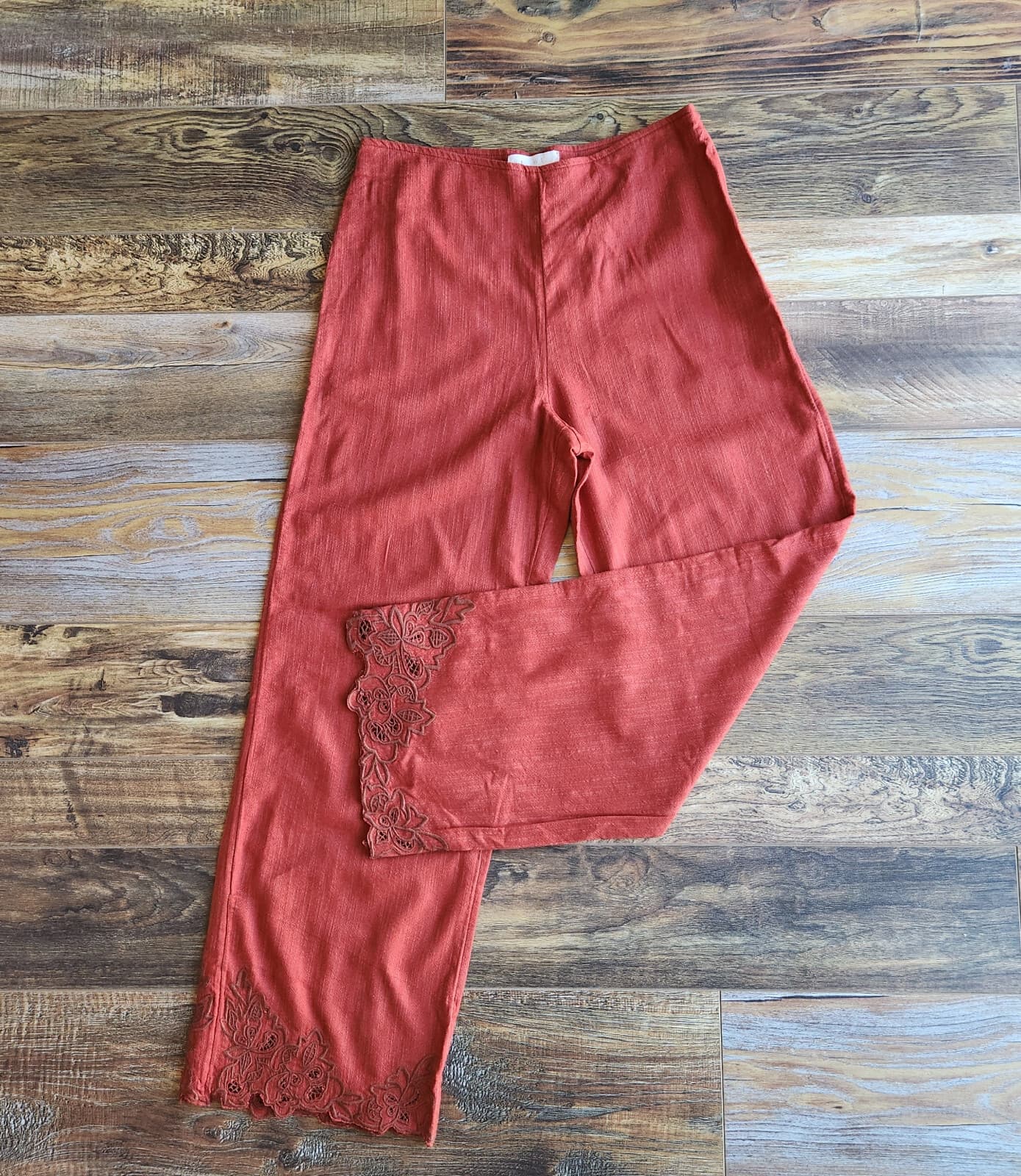 NWT Anthropologie $198 Embroidered Hem Wide-Leg Crop Pants High Rise Red 8 Tall