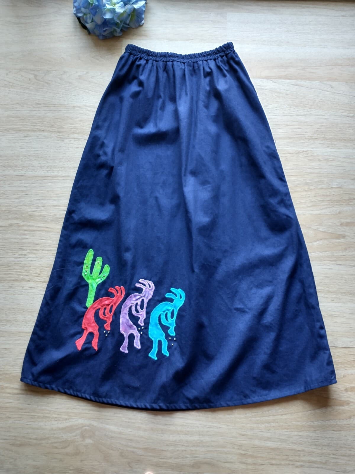 Alfredo's Wife Embroidered Maxi Chambray Skirt Elastic Waist Pocket Sz.M USA