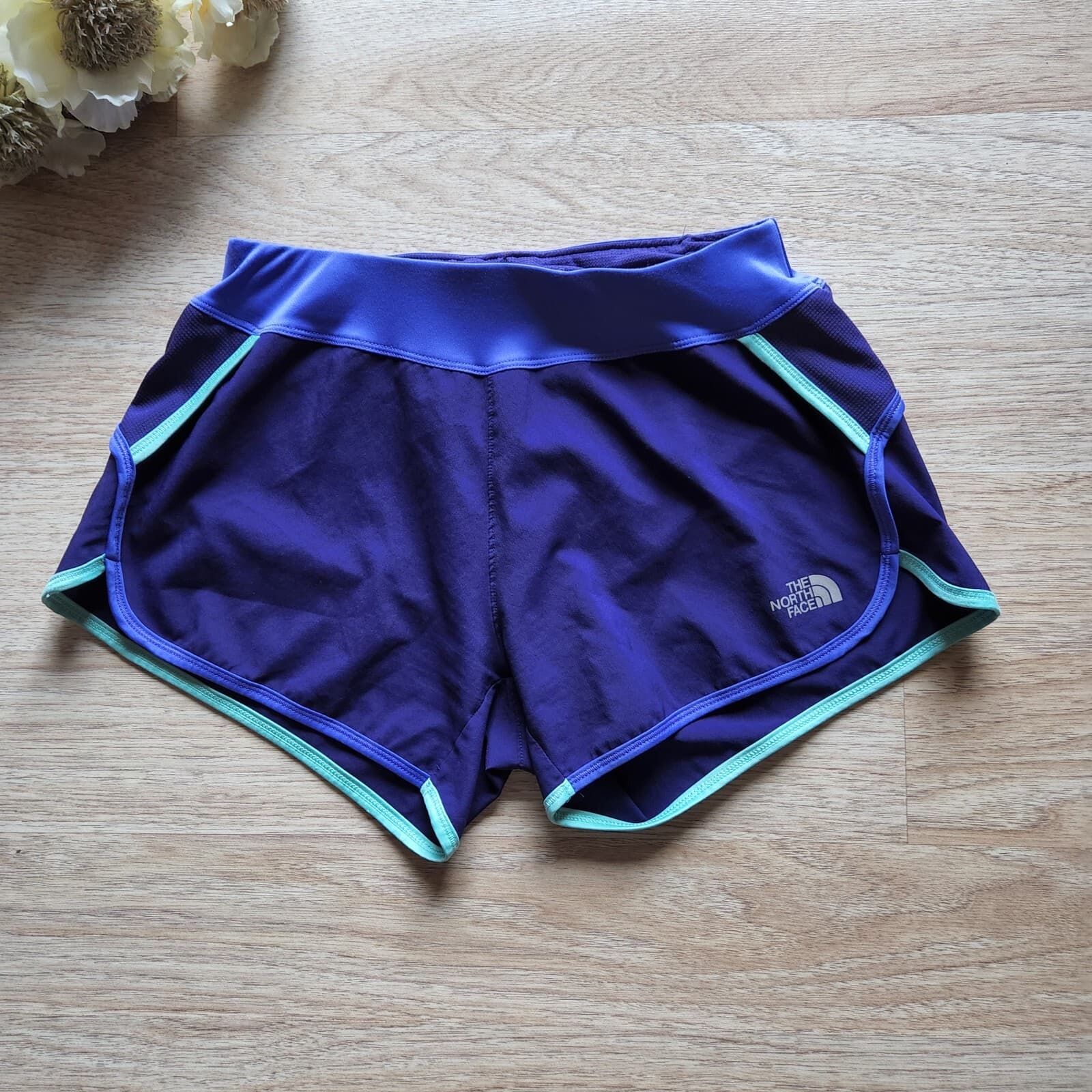 The North Face Flashdry Activewear Shorts Drawstring Zip-Pocket Purple Women S