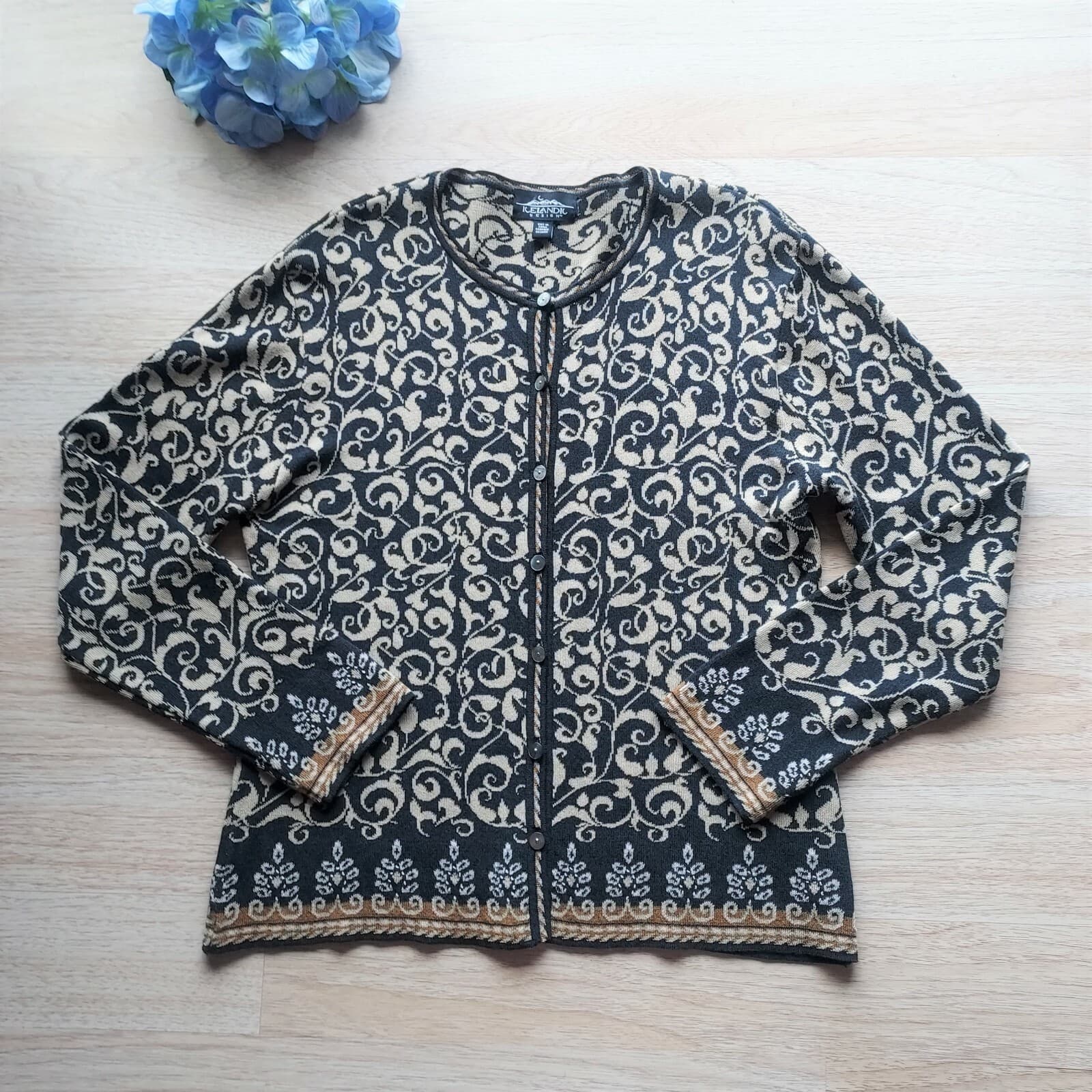 ICELANDIC DESIGN Floral Cardigan Button Cotton Blend Tan-Black Women Chest 40"