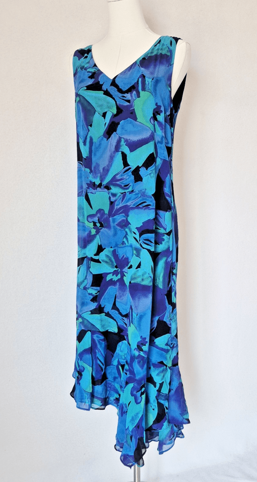 Vintage Y2K Chico's Silk Floral Asymmetrical-Hem Dress Sleeveless Blue Sz.1 (M)