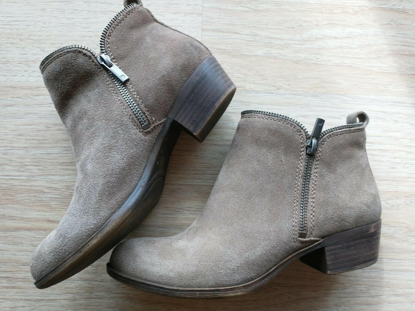 EUC Lucky Brand Bartalino Women Suede Ankle Boots Zip Heels-1.5" Brown US8M EU38