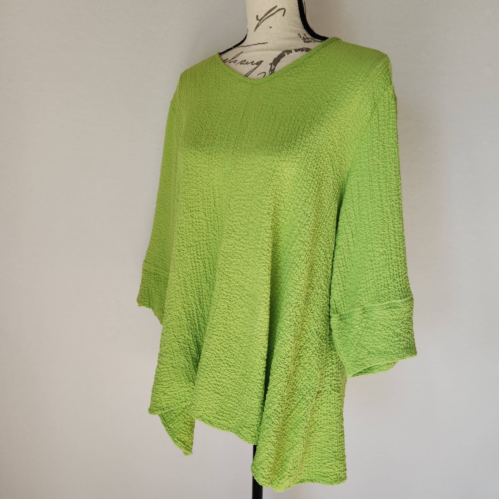 Yushi Lagenlook Stretch Gauze Tunic Blouse 3/4 Sleeve Neon-Green Women Bust 46"
