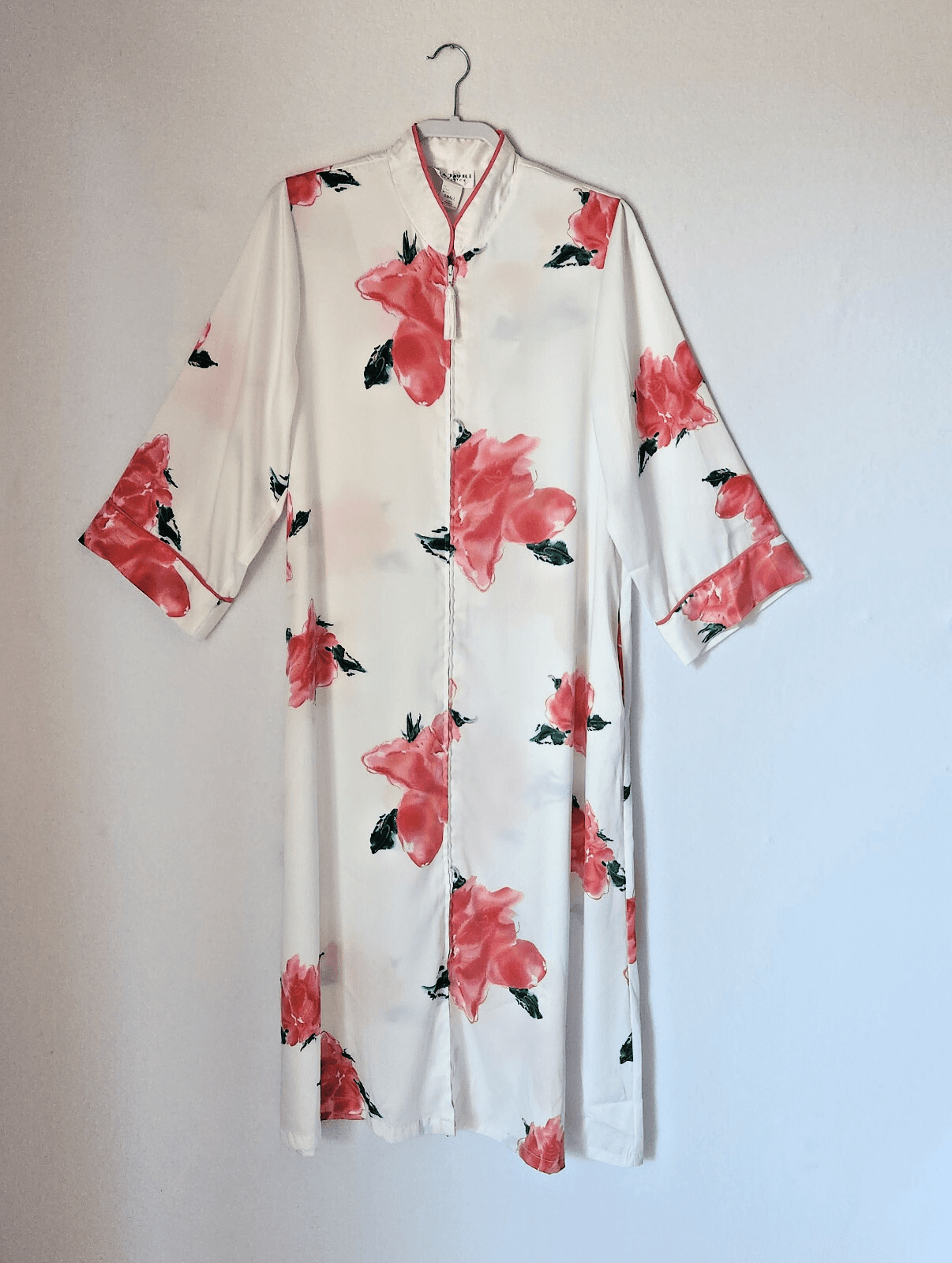 Vintage Natori Classics Satin Floral Maxi Caftan Nightgown Front-Zip White Sz.S