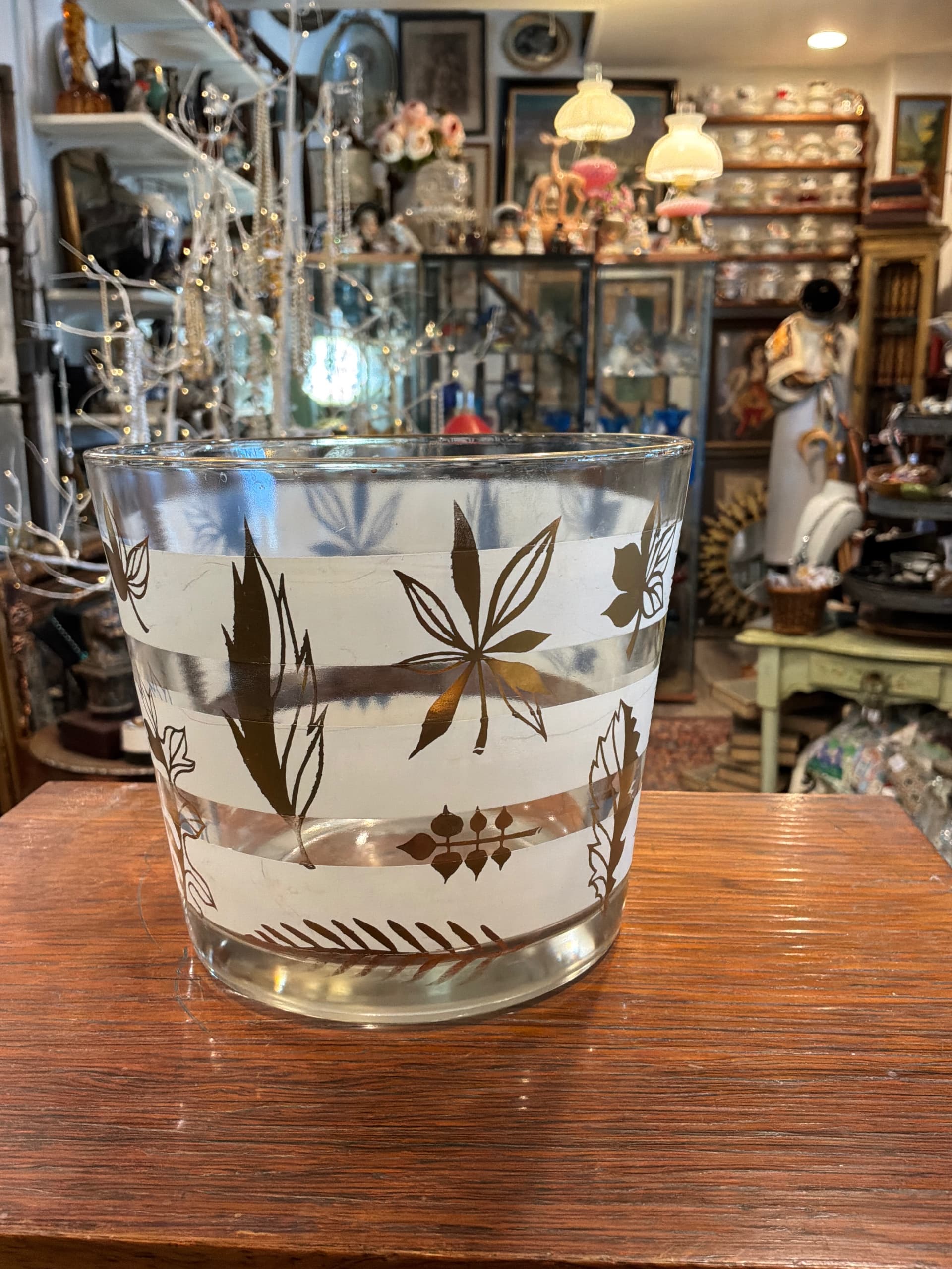 Vintage Libbey Golden Foliage Ice Bucket, Frosted Glass Gold Leaf Barware, Mid-Century Modern, 1960s - Regular - Image 1