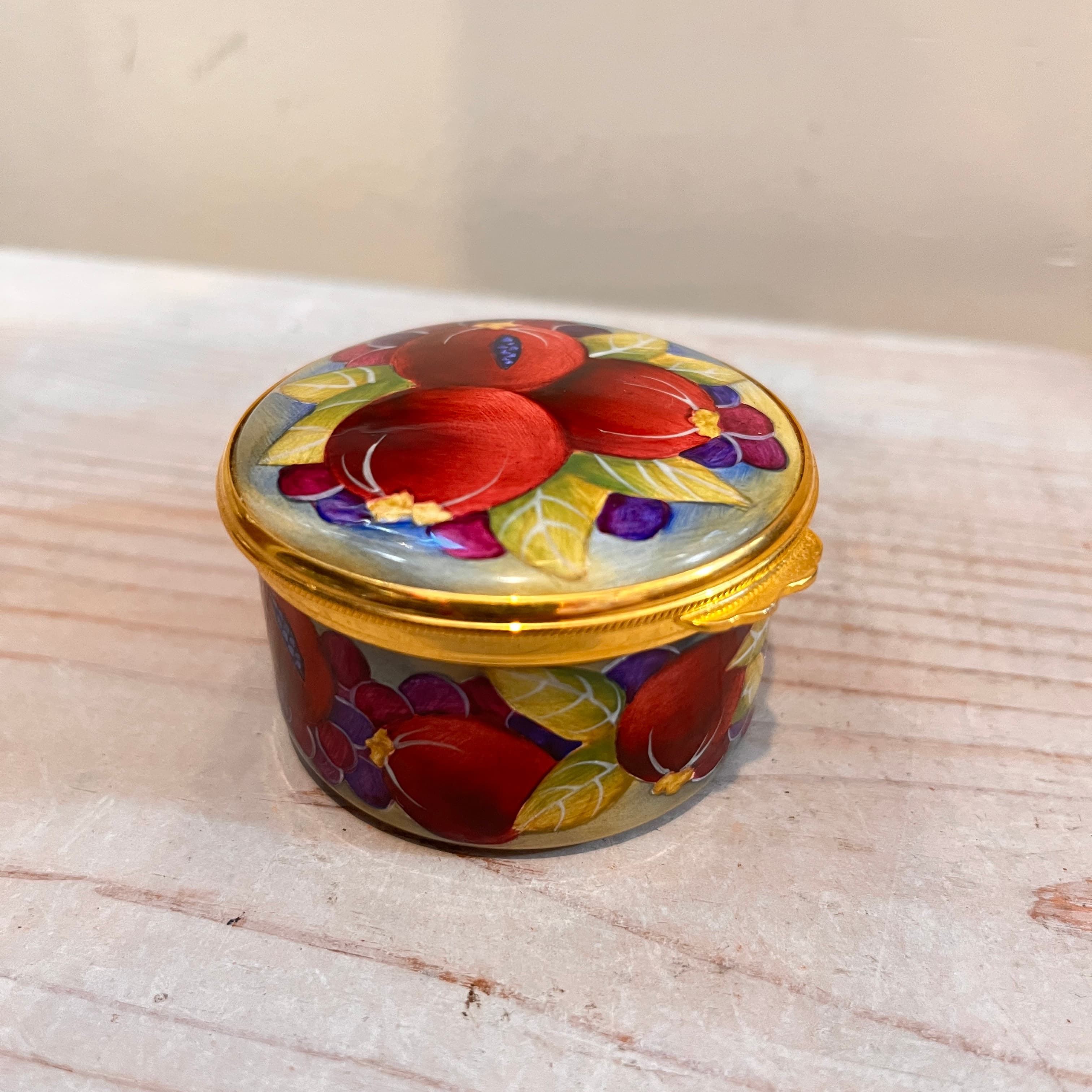 Moorcroft Signed Enamel Pottery - 1998 Ring Box -Pomegranate - Regular - Image 1