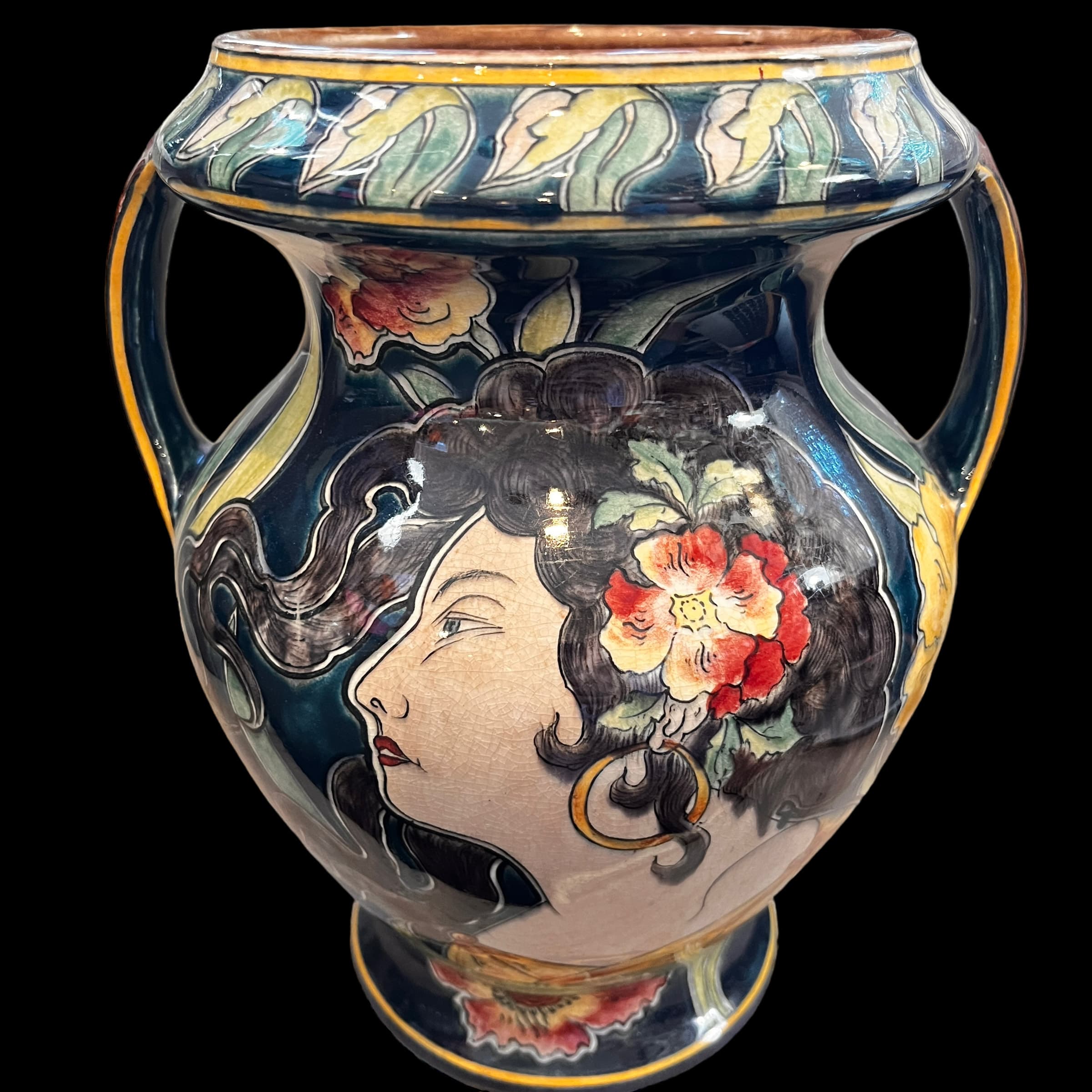 Royal Bonn - Art Nova Vase - Regular - Image 1