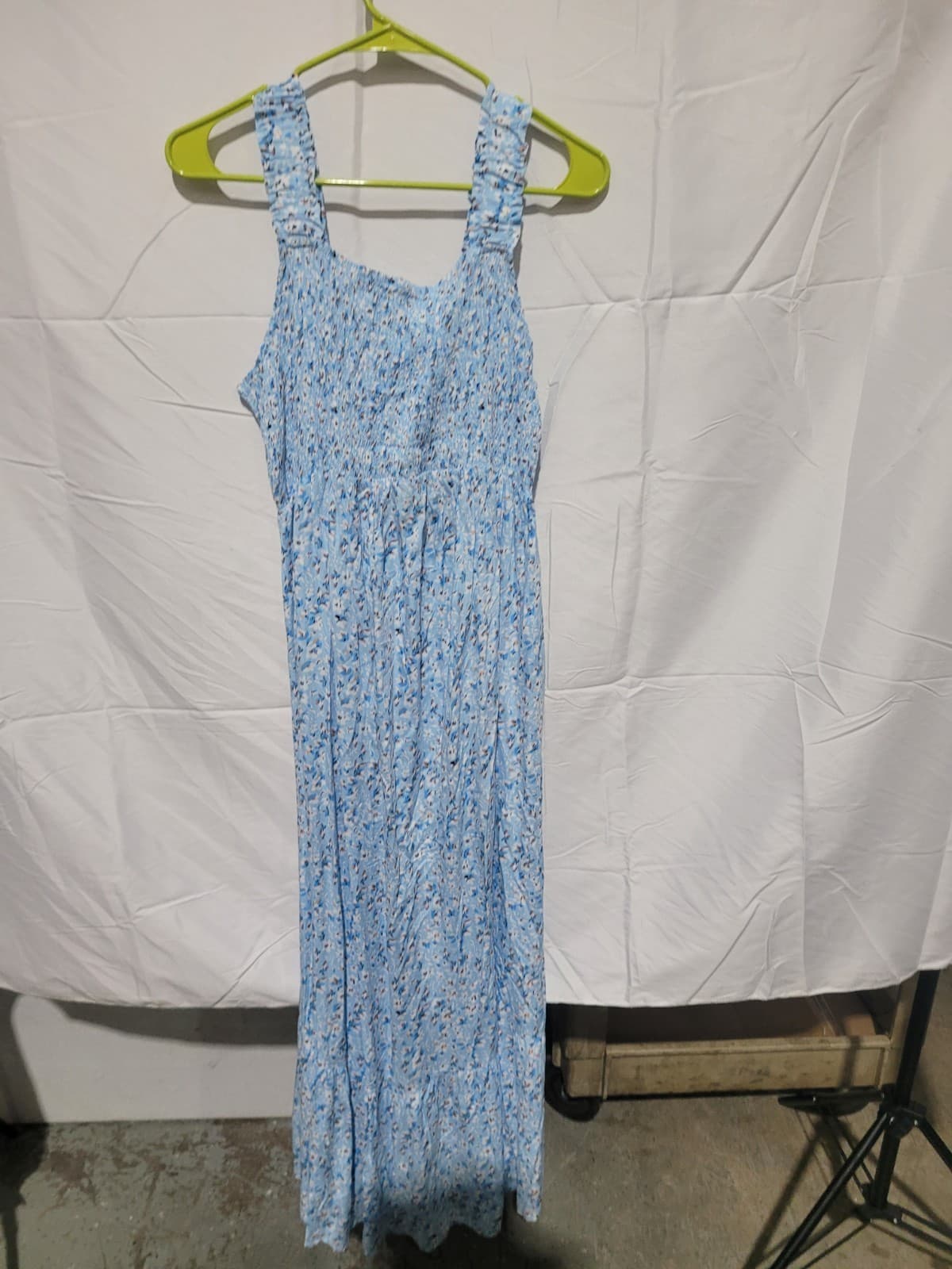 SIZE MEDIUM Blue Dress