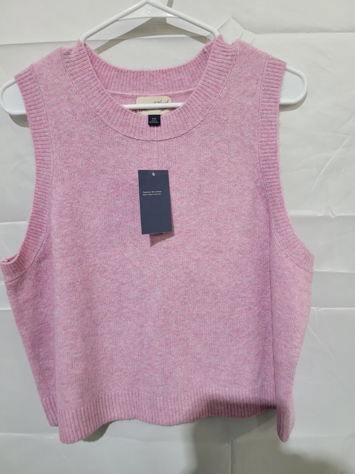 SIZE XXL Pink Sleeveless Sweater